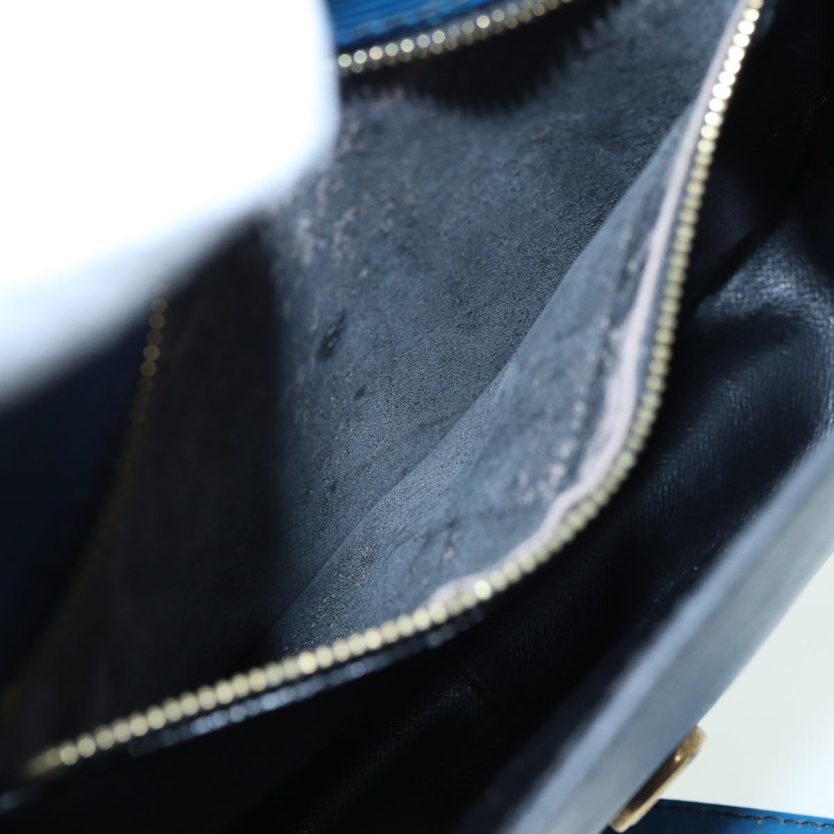 LOUIS VUITTON Epi Saint Cloud GM Shoulder Bag Toledo Blue M52195 LV 84160
