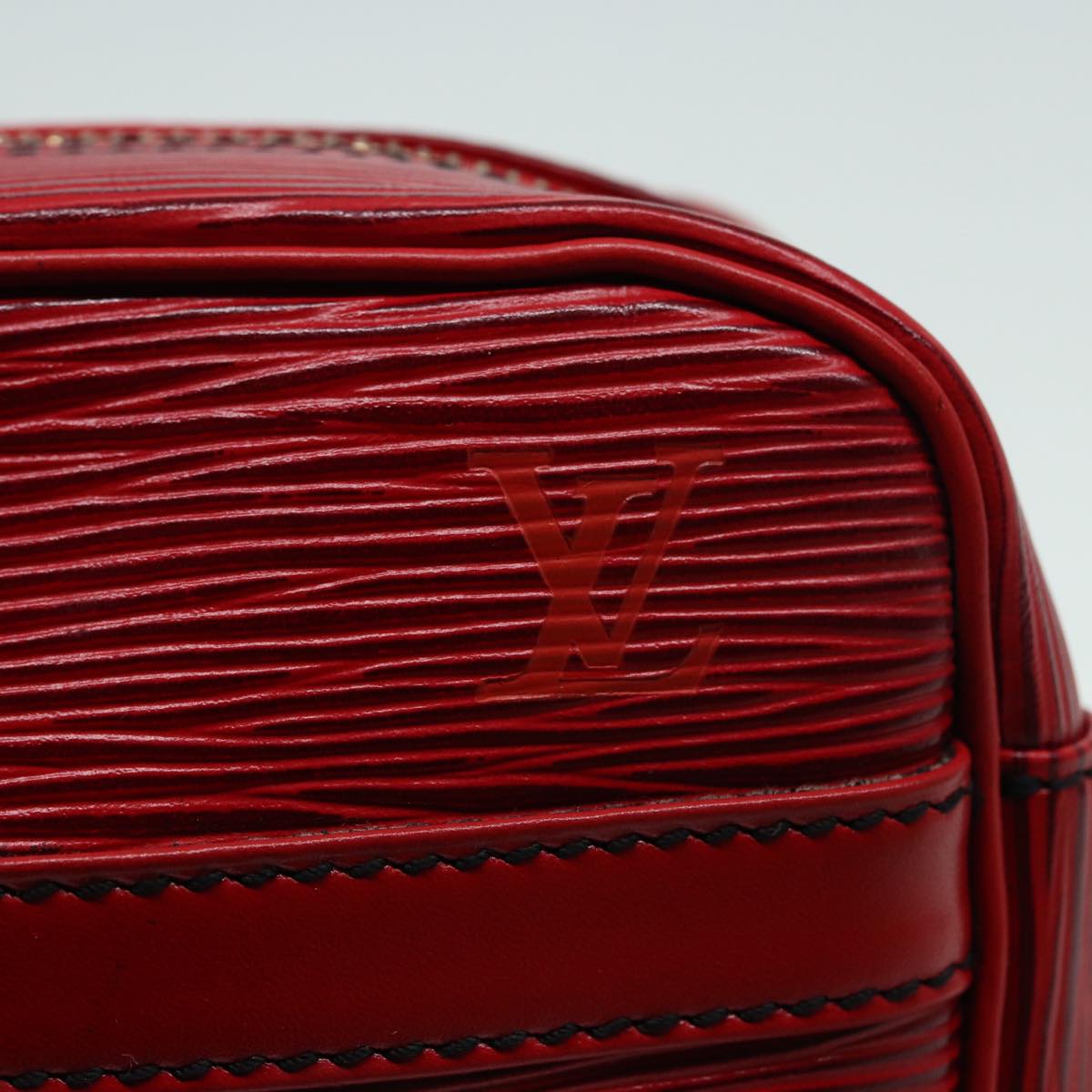 LOUIS VUITTON Epi Trocadero 23 Shoulder Bag Red M52307 LV 84177