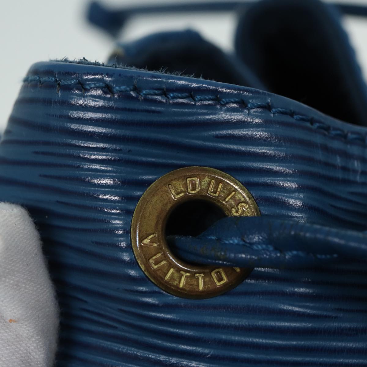 LOUIS VUITTON Epi Petit Noe Shoulder Bag Blue M44105 LV 84178
