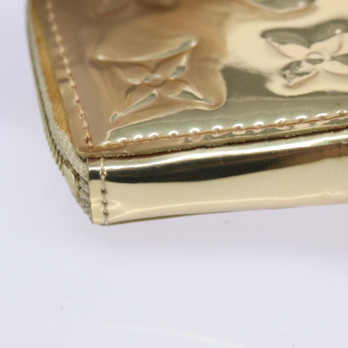 LOUIS VUITTON Monogram Miroir Porte Monnaie Coeur Purse Dore M93567 84185