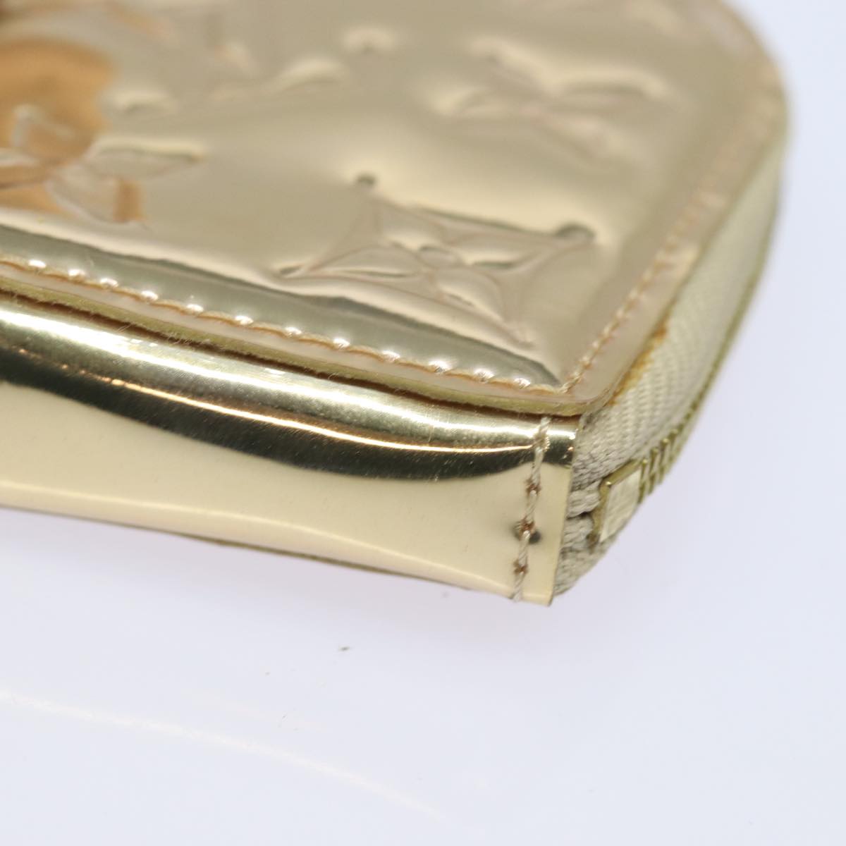 LOUIS VUITTON Monogram Miroir Porte Monnaie Coeur Purse Dore M93567 84185