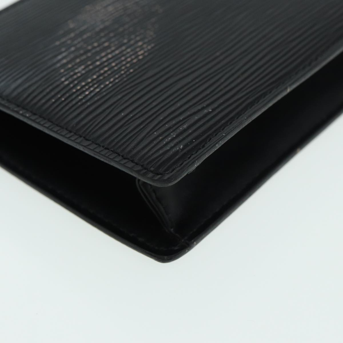 LOUIS VUITTON Epi Trousse Poche Toilette 15 Pouch Black LV 84302