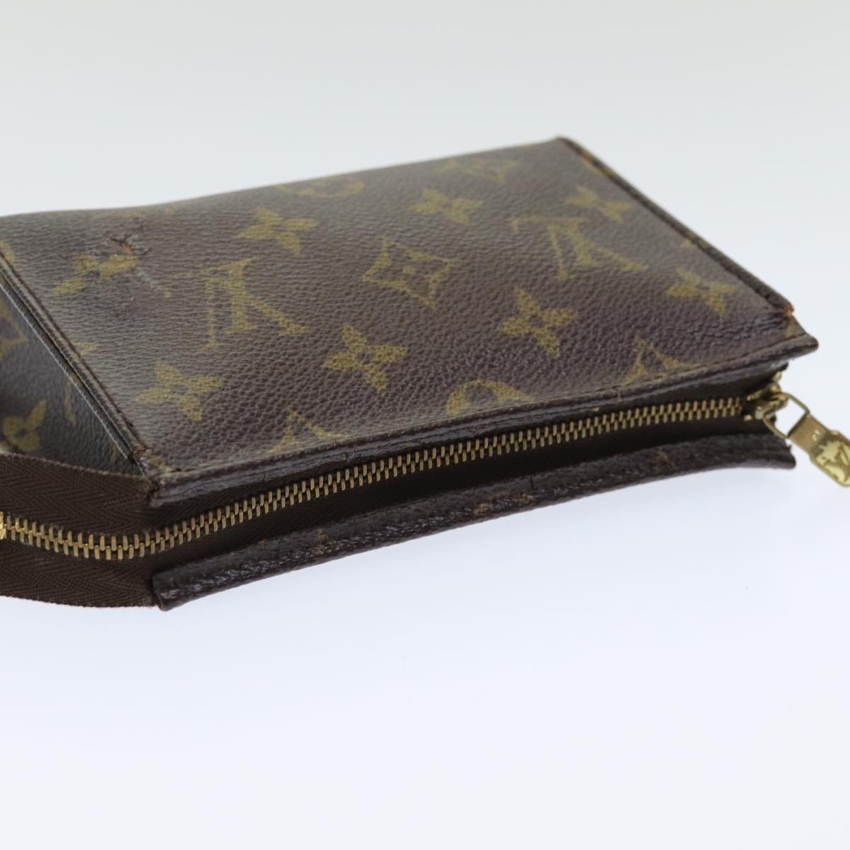 LOUIS VUITTON Monogram Poche Toilette 15 Pouch M47546 LV 84303