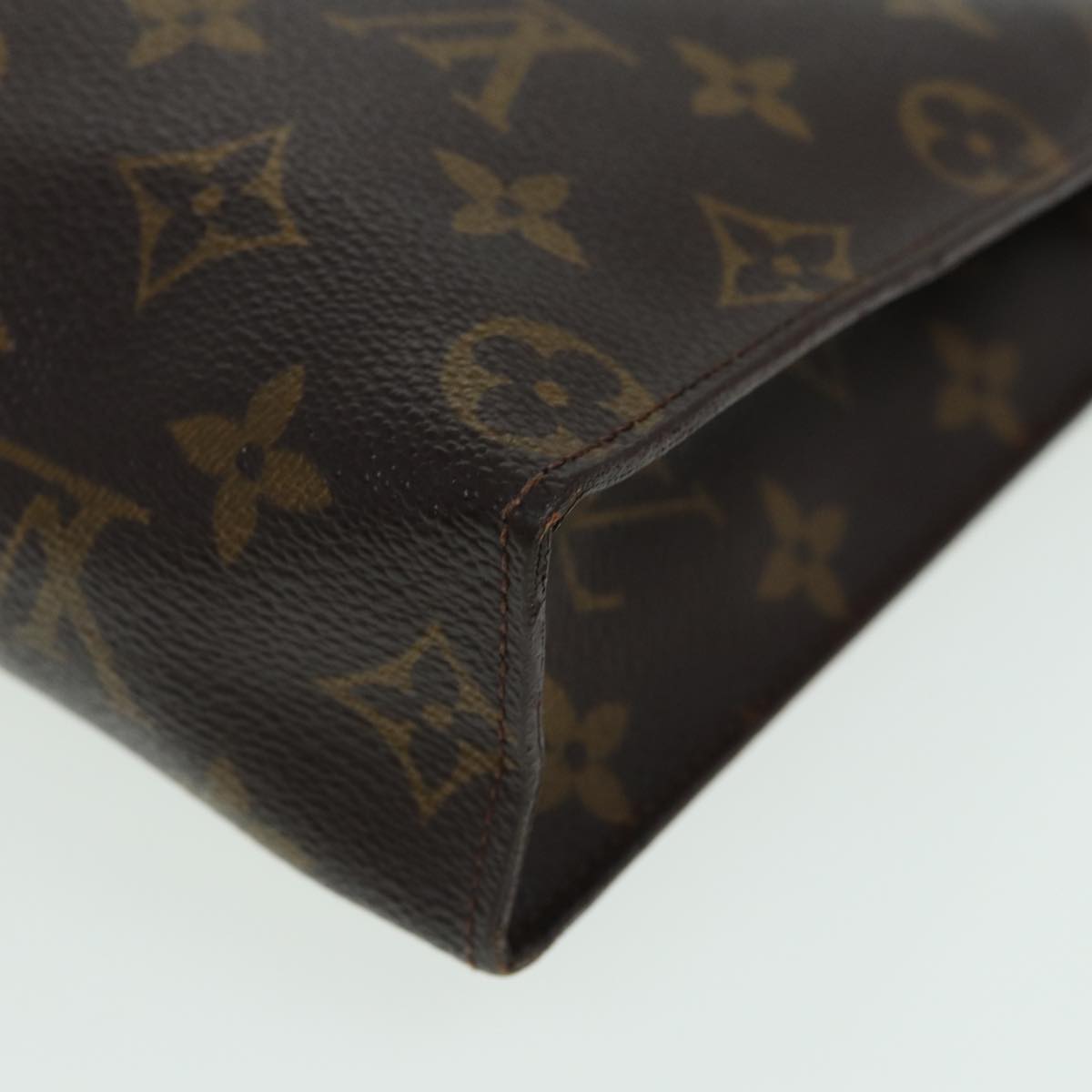 LOUIS VUITTON Monogram Poche Toilette 26 Pouch M47542 LV 84320