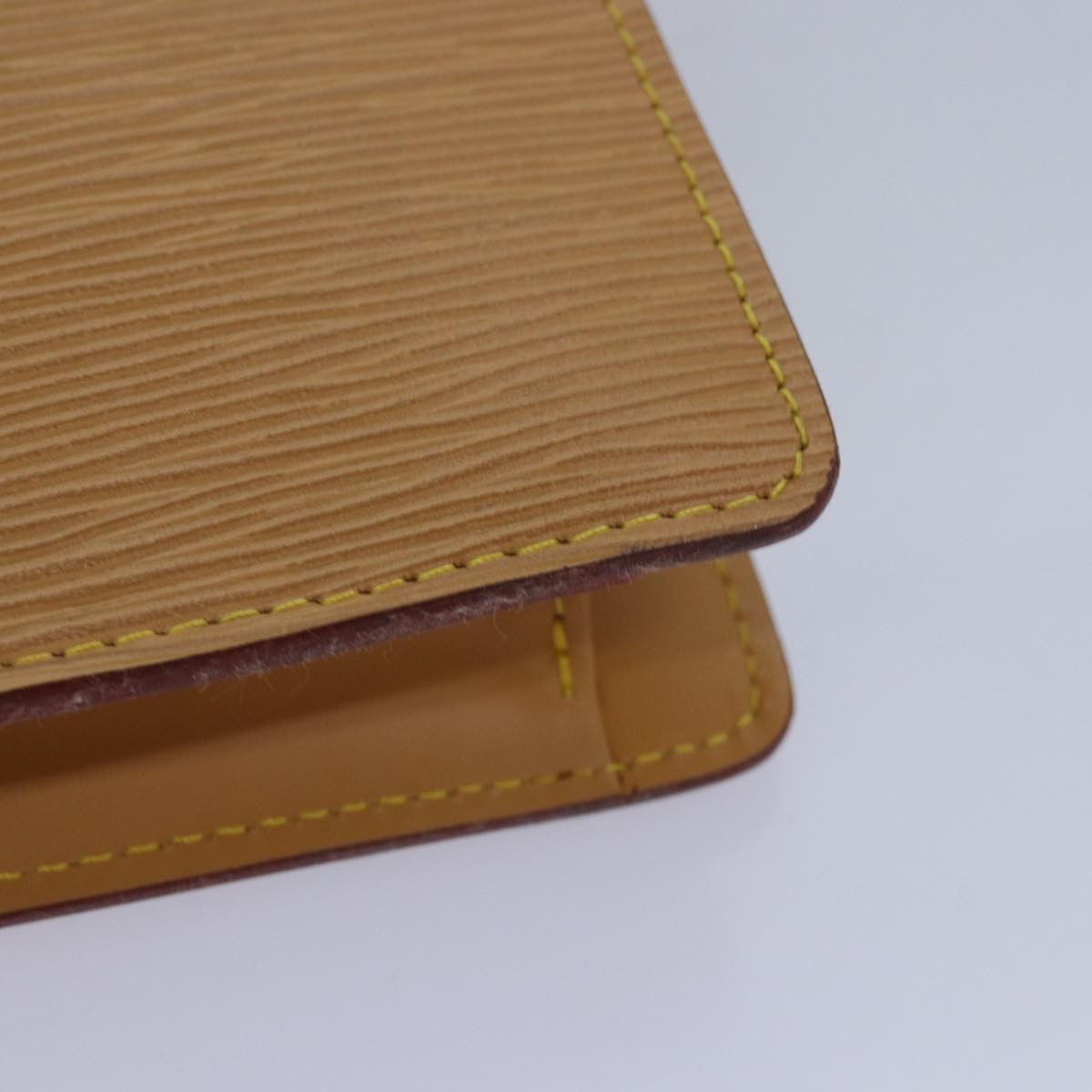 LOUIS VUITTON Epi Montaigne 27 Clutch Bag Winnipeg Beige M52656 LV 84378