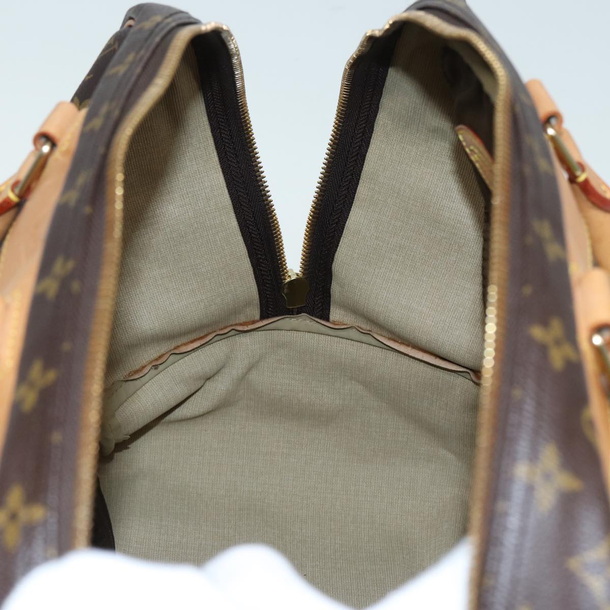 LOUIS VUITTON Monogram Evasion Boston Bag M41443 LV 84398