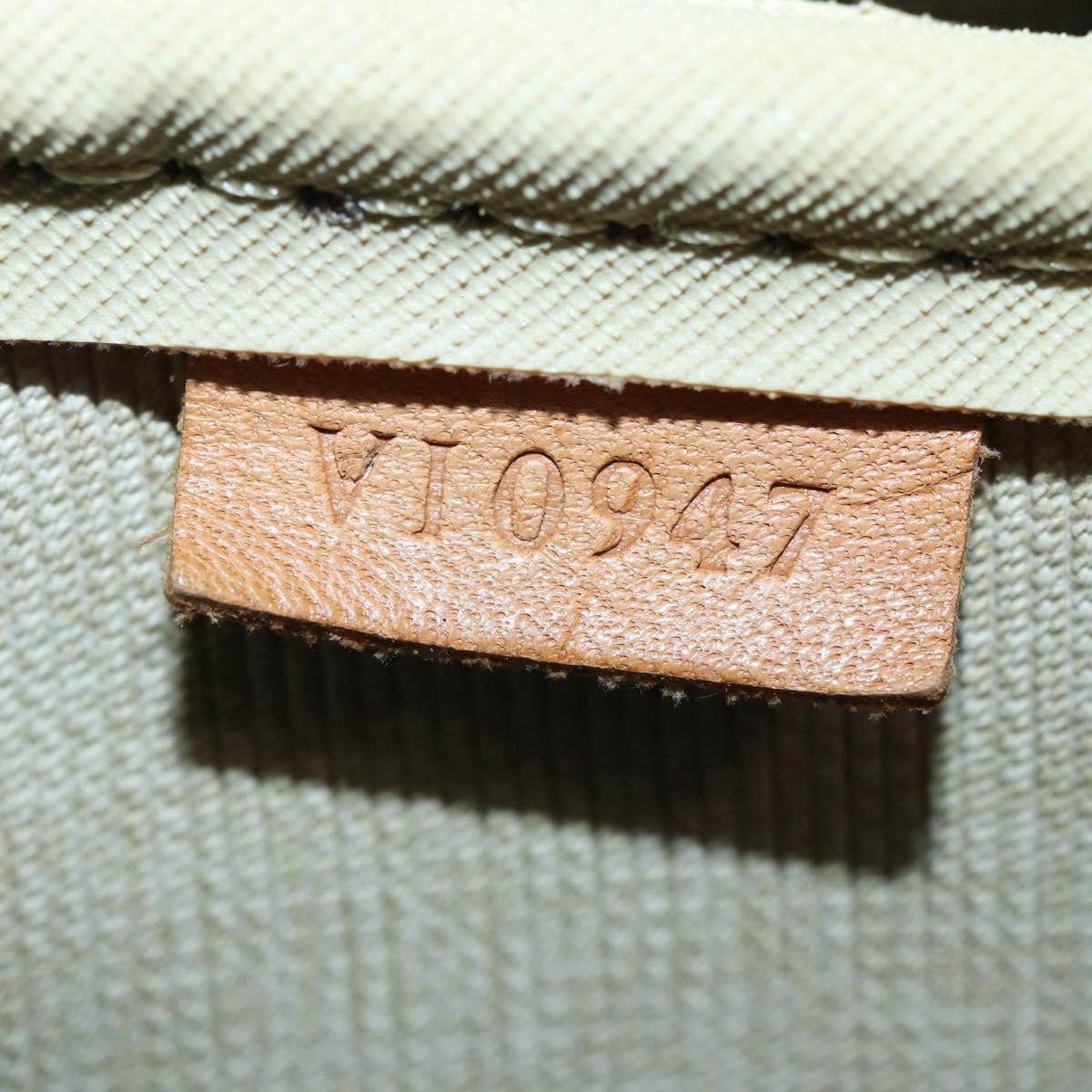 LOUIS VUITTON Monogram Evasion Boston Bag M41443 LV 84398