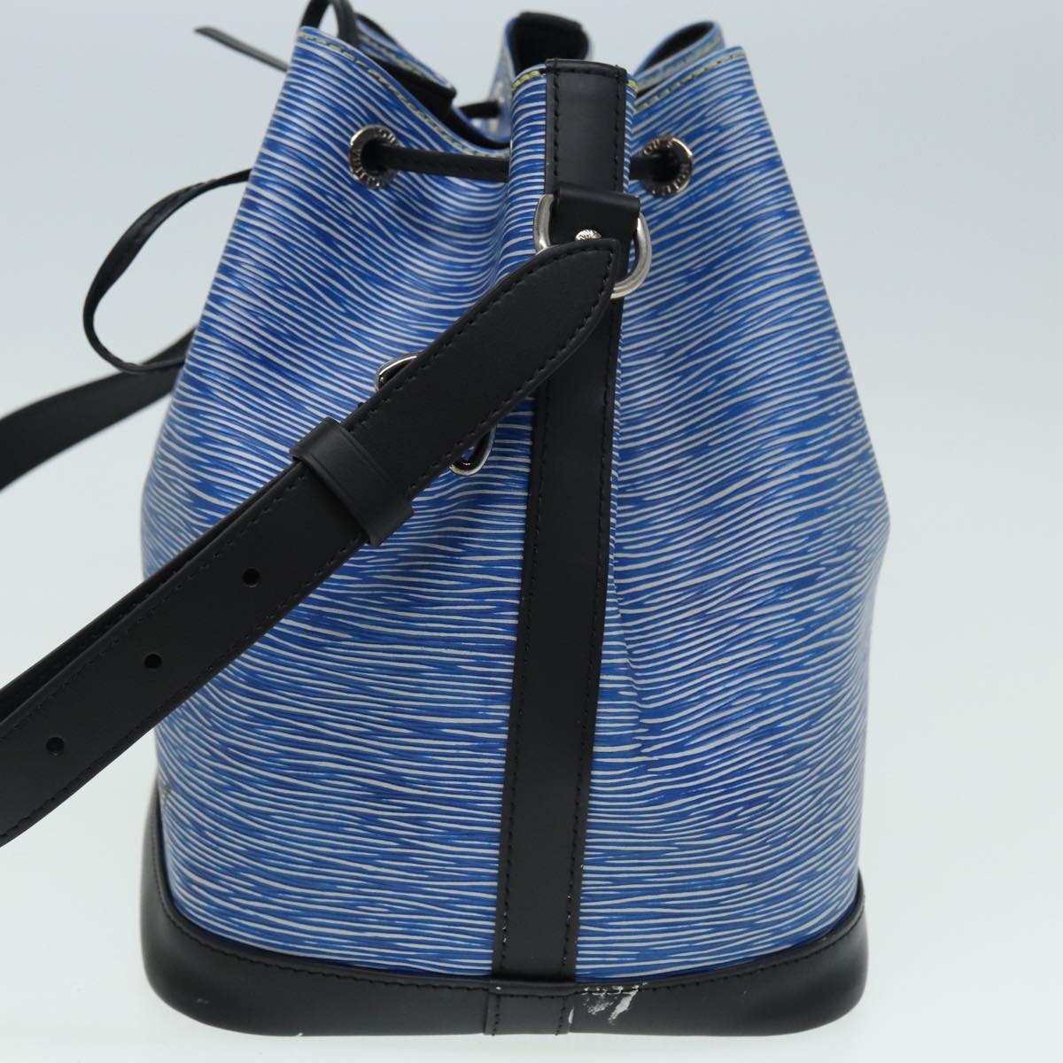 LOUIS VUITTON Epi Denim Petit Noe Shoulder Bag Blue M54636 LV 84402