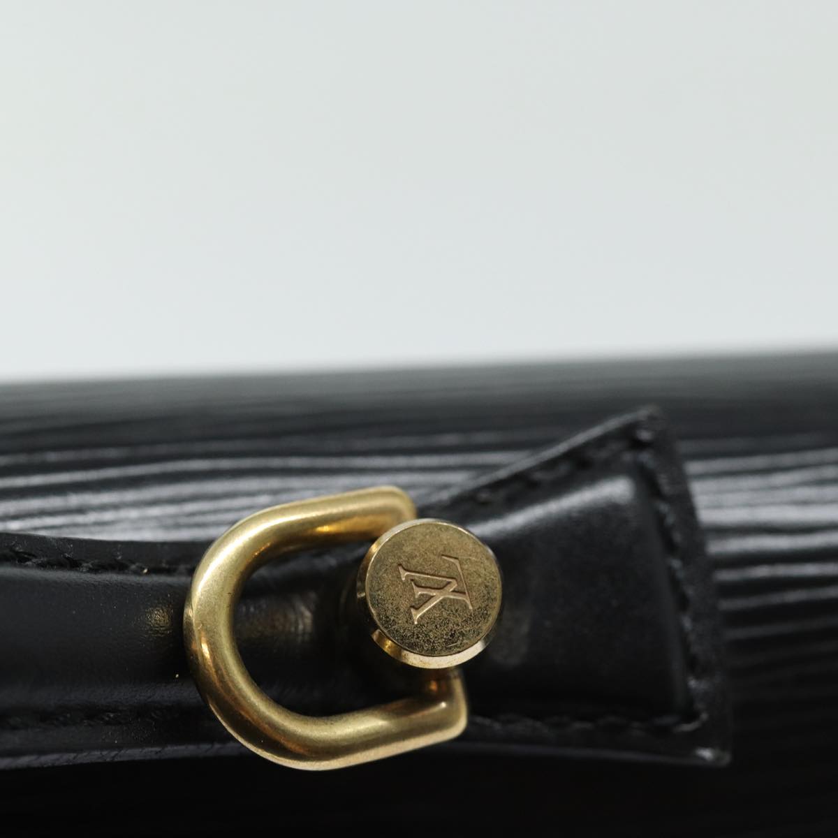 LOUIS VUITTON Epi Porte Documents Bandouliere Black M54462 LV 84523
