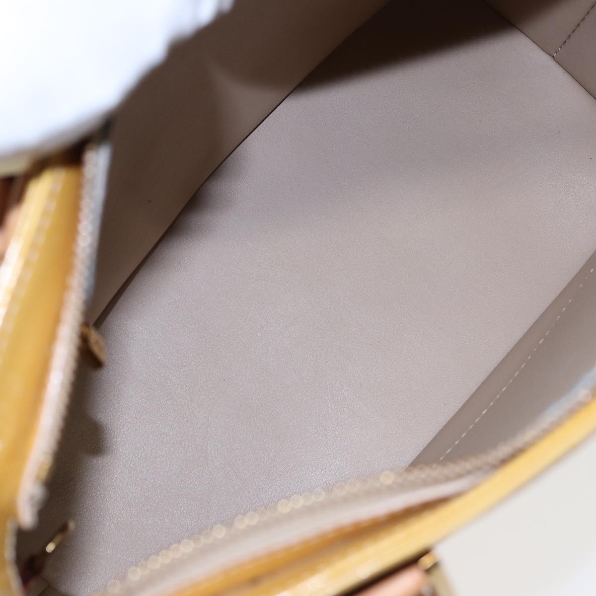 LOUIS VUITTON Monogram Vernis Houston Hand Bag Beige M91004 LV 84536