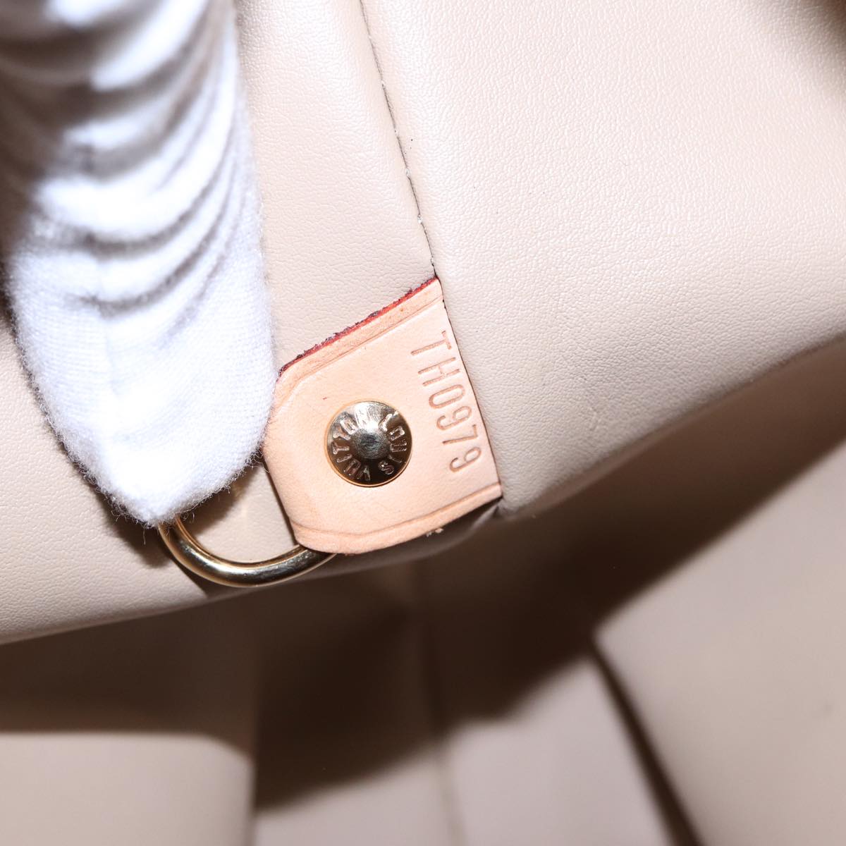 LOUIS VUITTON Monogram Vernis Houston Hand Bag Beige M91004 LV 84536