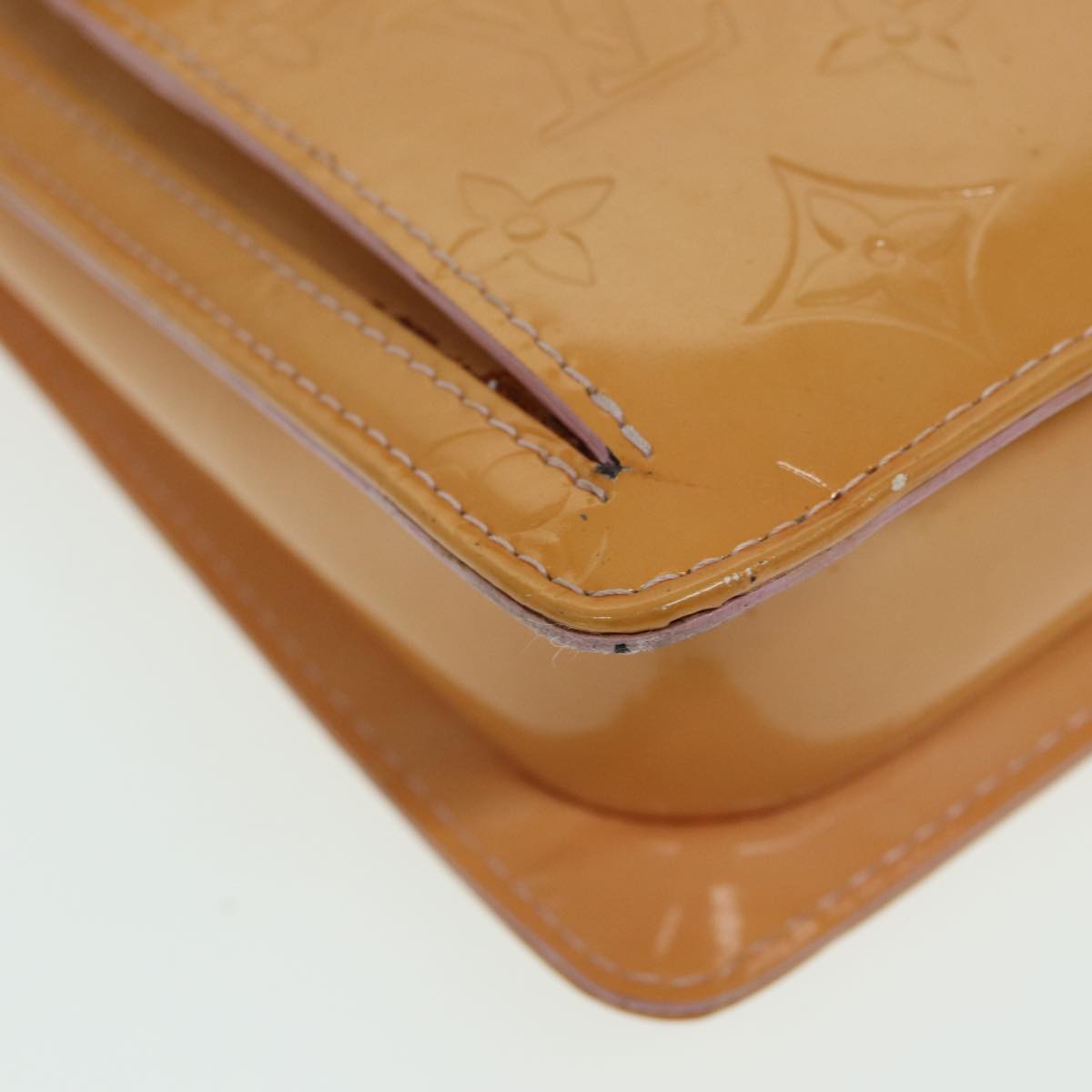 LOUIS VUITTON Monogram Vernis Motto Pouch Marshmallow Pink M91312 LV 84628