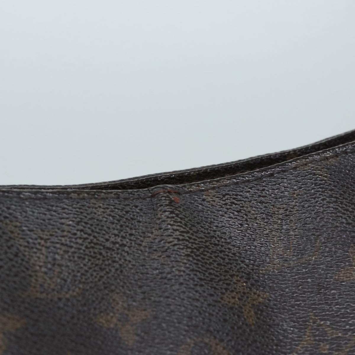 LOUIS VUITTON Monogram Looping GM Shoulder Bag M51145 LV 84684