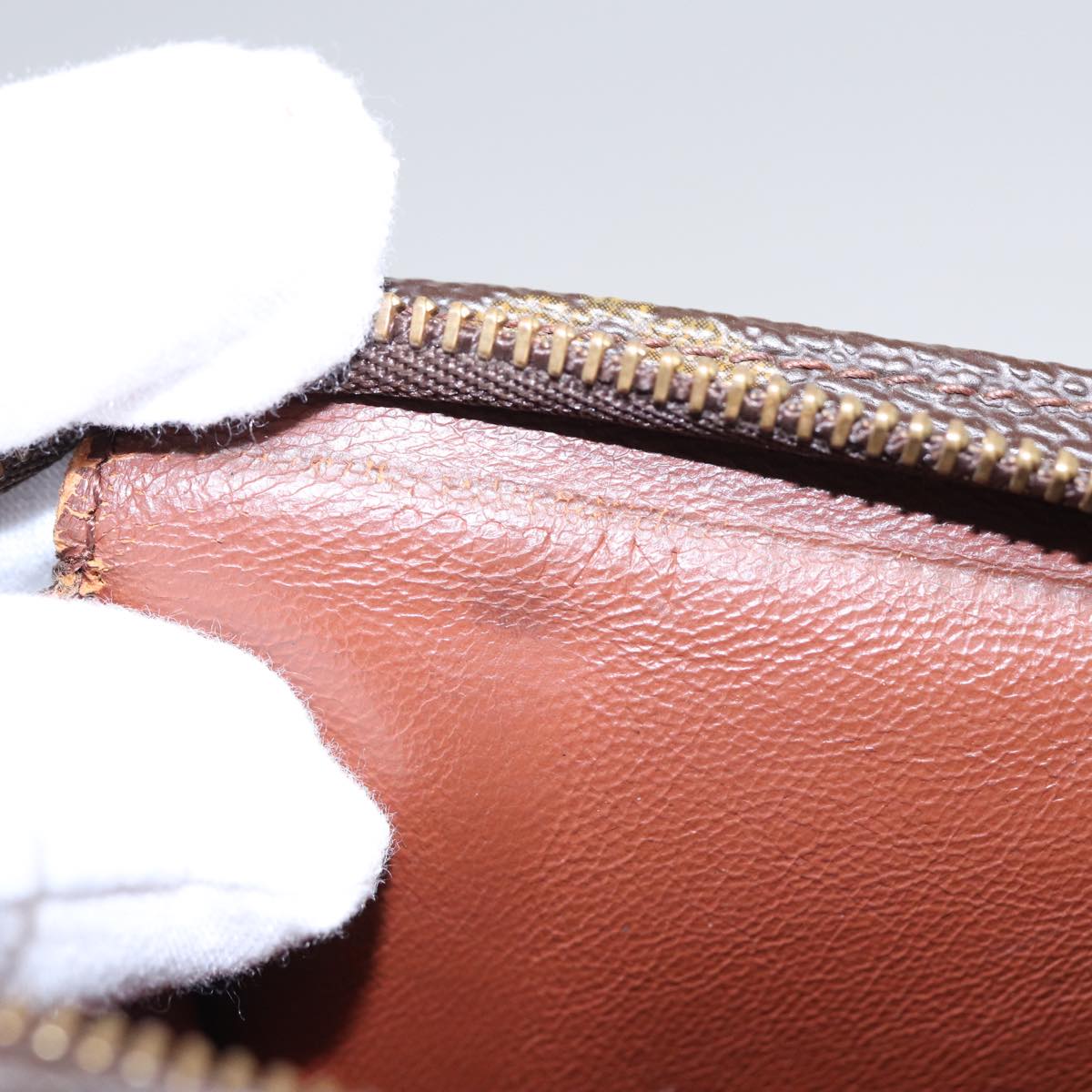 LOUIS VUITTON Monogram Poche Toilette 26 Pouch M47542 LV 84709
