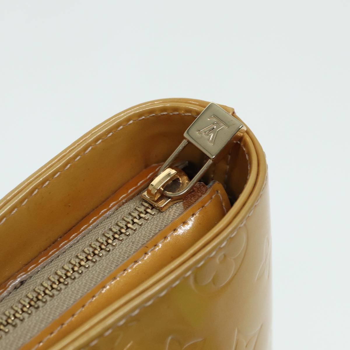LOUIS VUITTON Monogram Vernis Houston Hand Bag Beige M91004 LV 84737