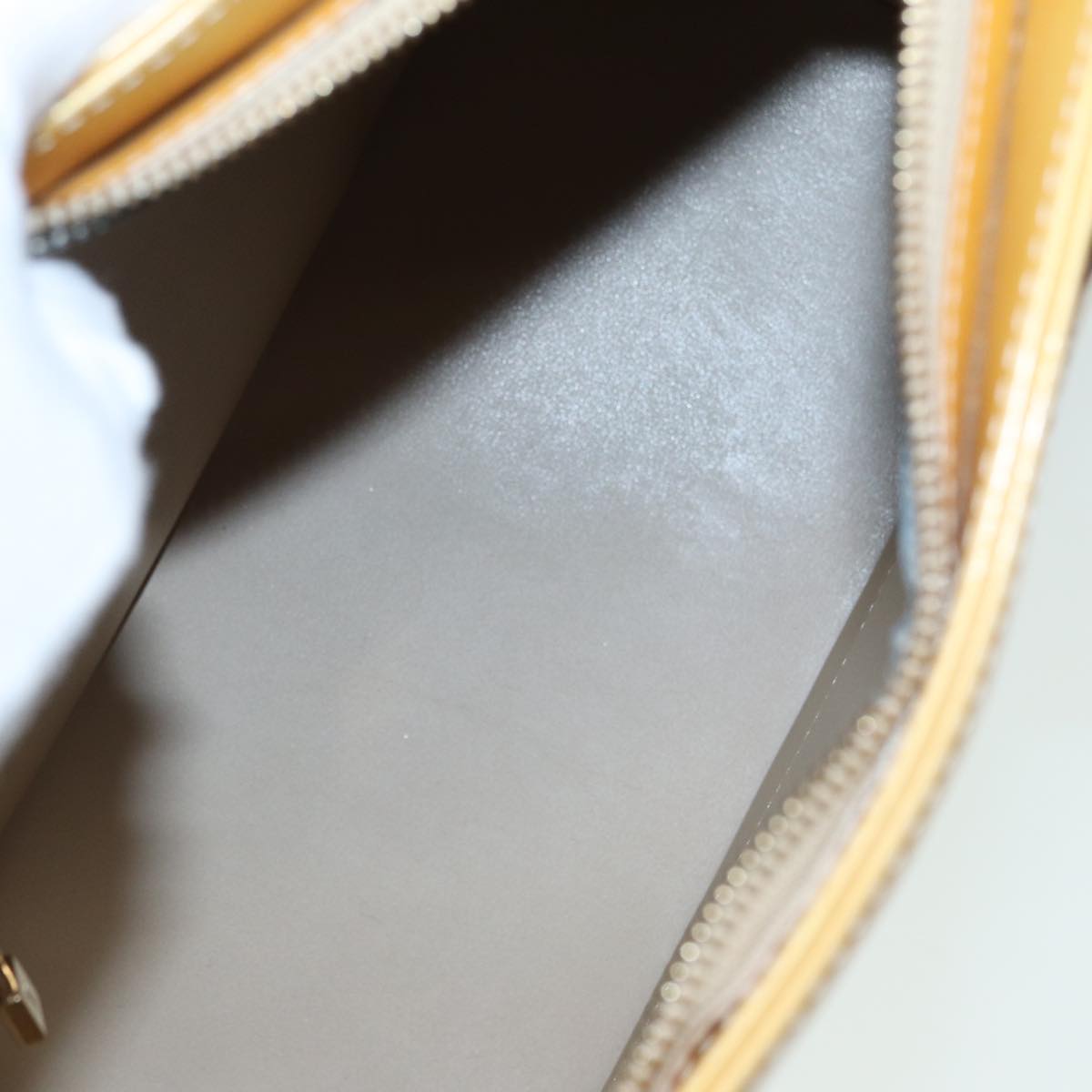 LOUIS VUITTON Monogram Vernis Houston Hand Bag Beige M91004 LV 84737