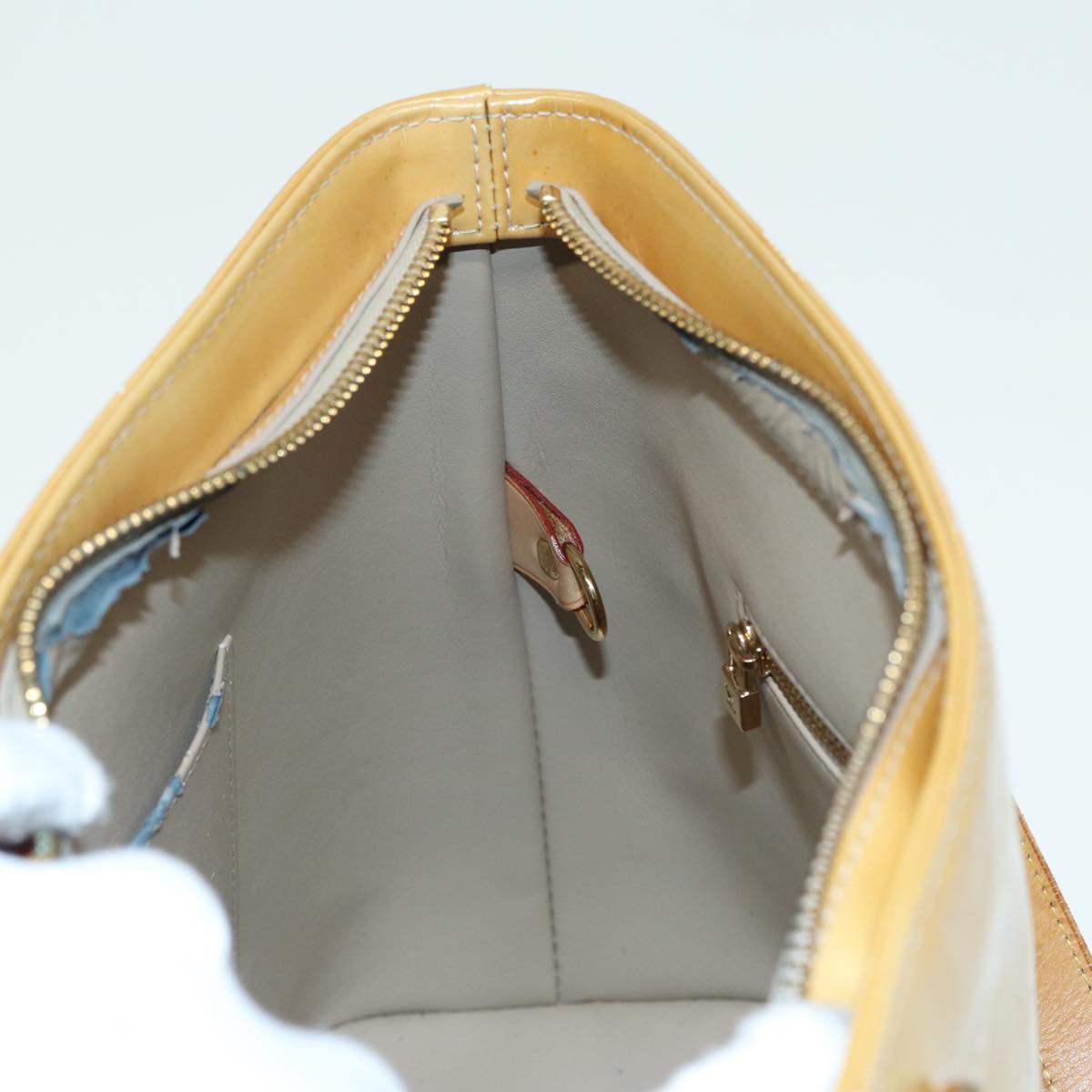 LOUIS VUITTON Monogram Vernis Houston Hand Bag Beige M91004 LV 84738