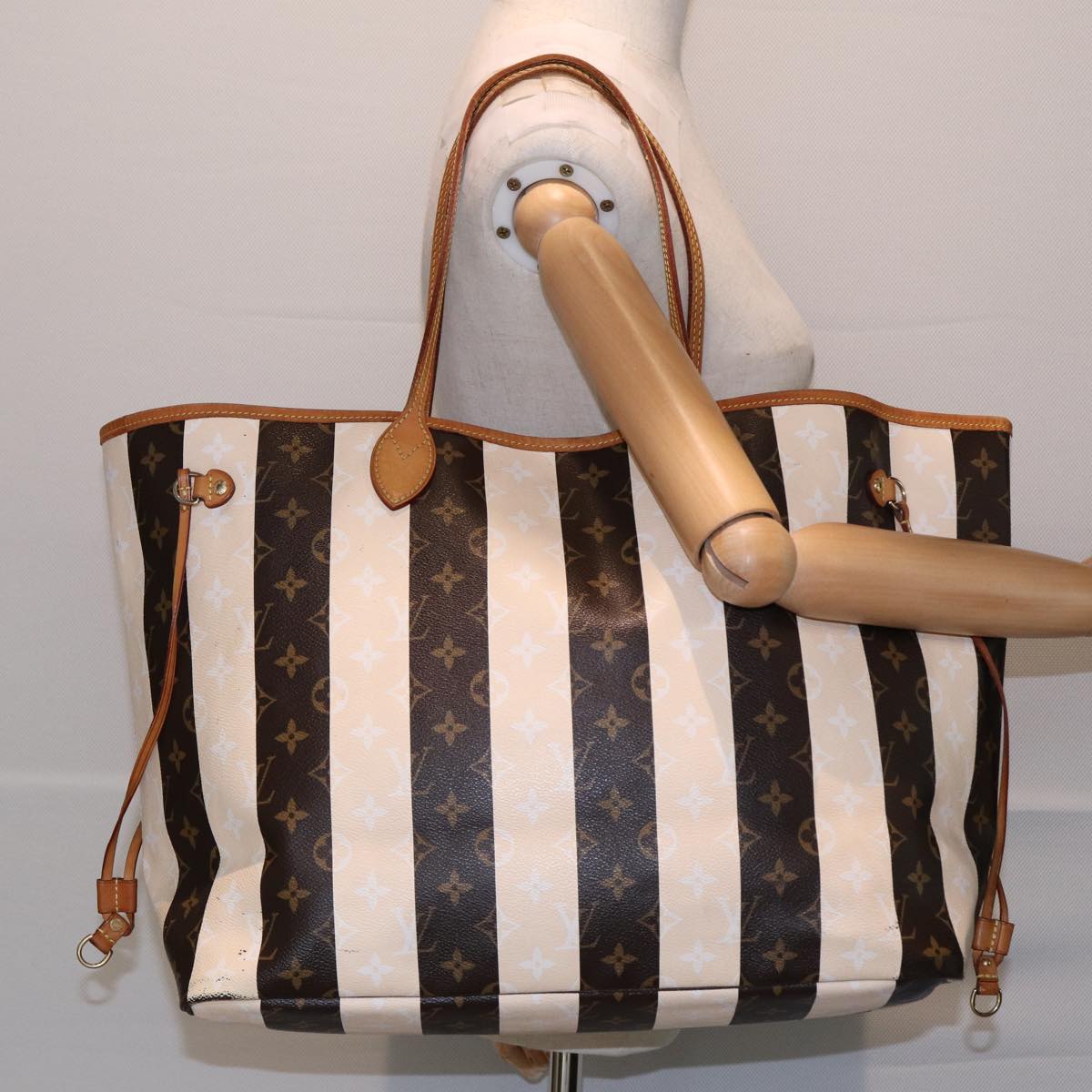 LOUIS VUITTON Monogram Rayure Neverfull GM Tote Bag M40561 LV 84781