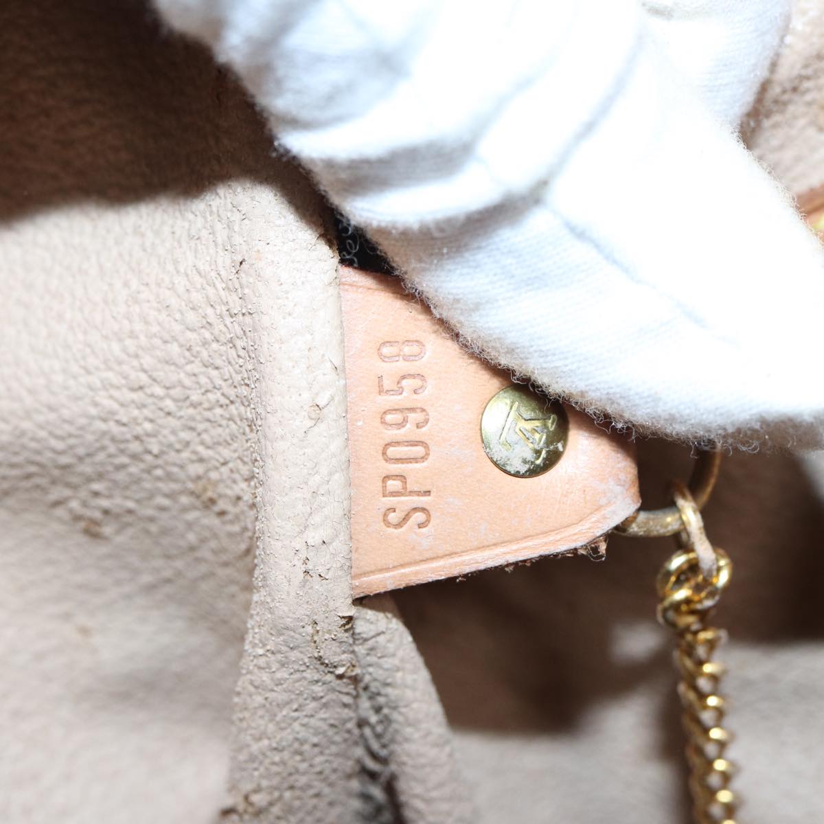 LOUIS VUITTON Monogram Bucket GM Shoulder Bag M42236 LV 84785