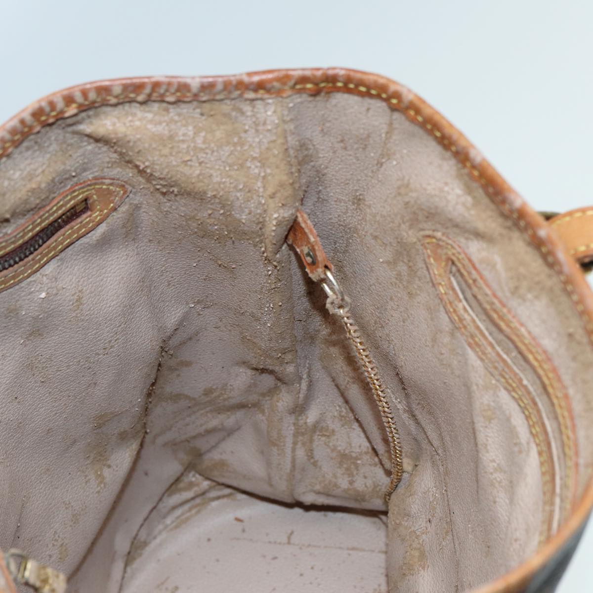 LOUIS VUITTON Monogram Bucket GM Shoulder Bag M42236 LV 84789
