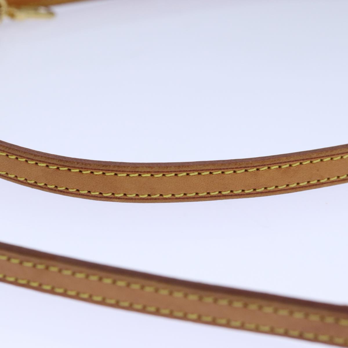 LOUIS VUITTON Adjustable Shoulder Strap Leather 37.4""-44.9"" Beige 84900