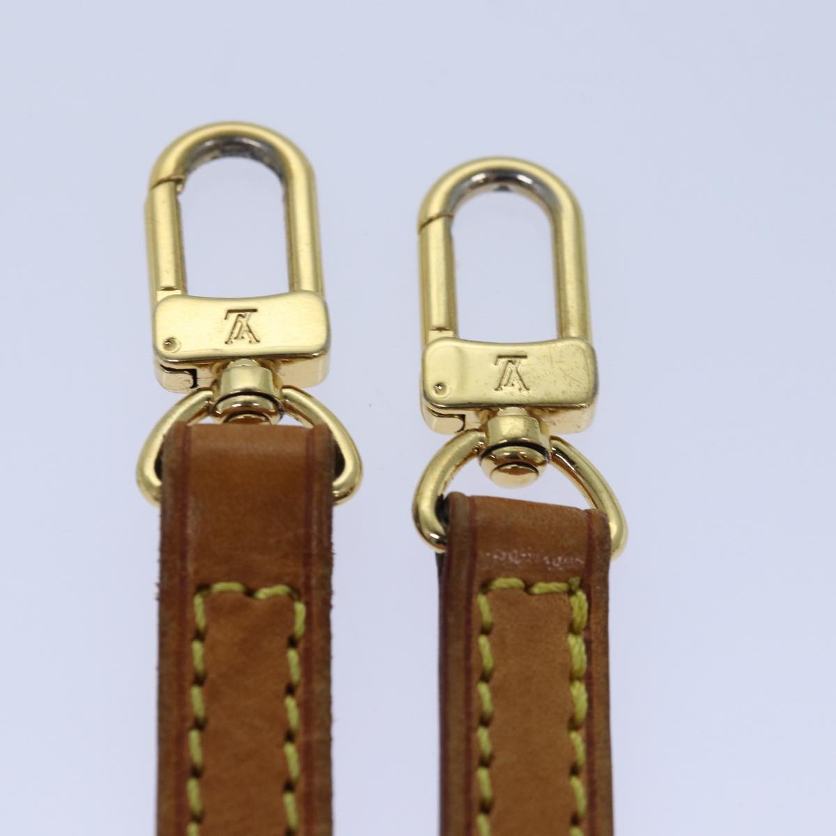 LOUIS VUITTON Adjustable Shoulder Strap Leather 37.4""-44.9"" Beige 84900