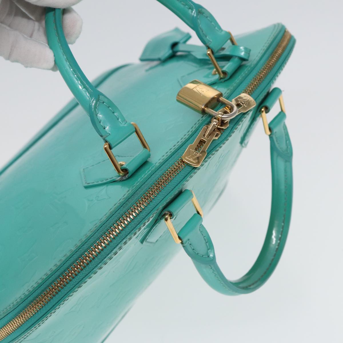 LOUIS VUITTON Monogram Vernis Alma PM Hand Bag Blue Lagon M91694 LV 85093