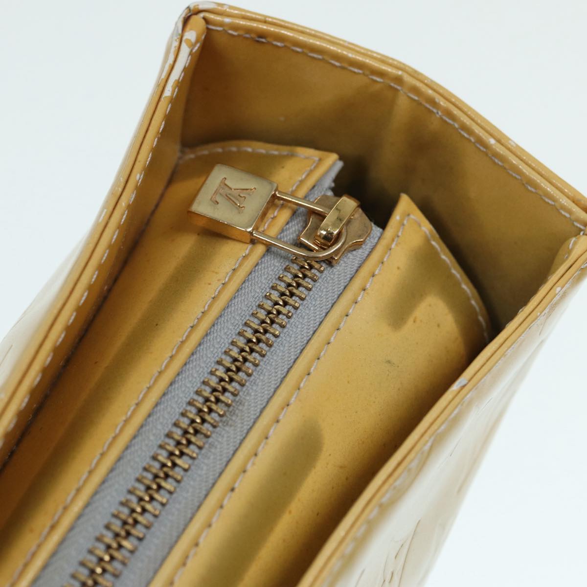 LOUIS VUITTON Monogram Vernis Columbus Tote Bag Gris M91028 LV 85167