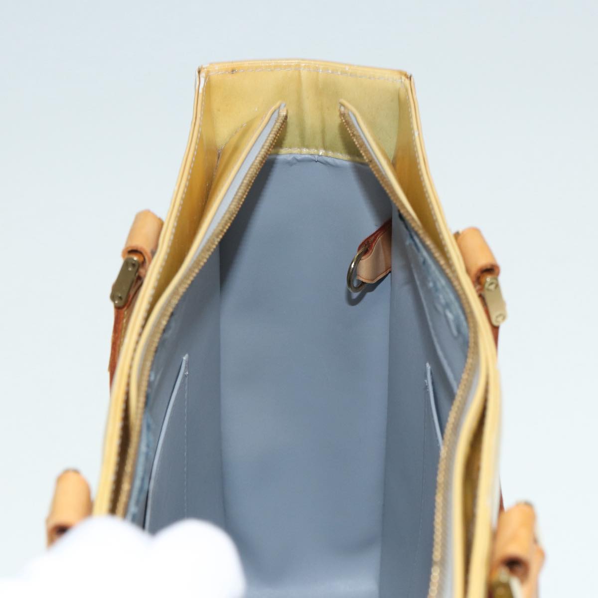 LOUIS VUITTON Monogram Vernis Columbus Tote Bag Gris M91028 LV 85167