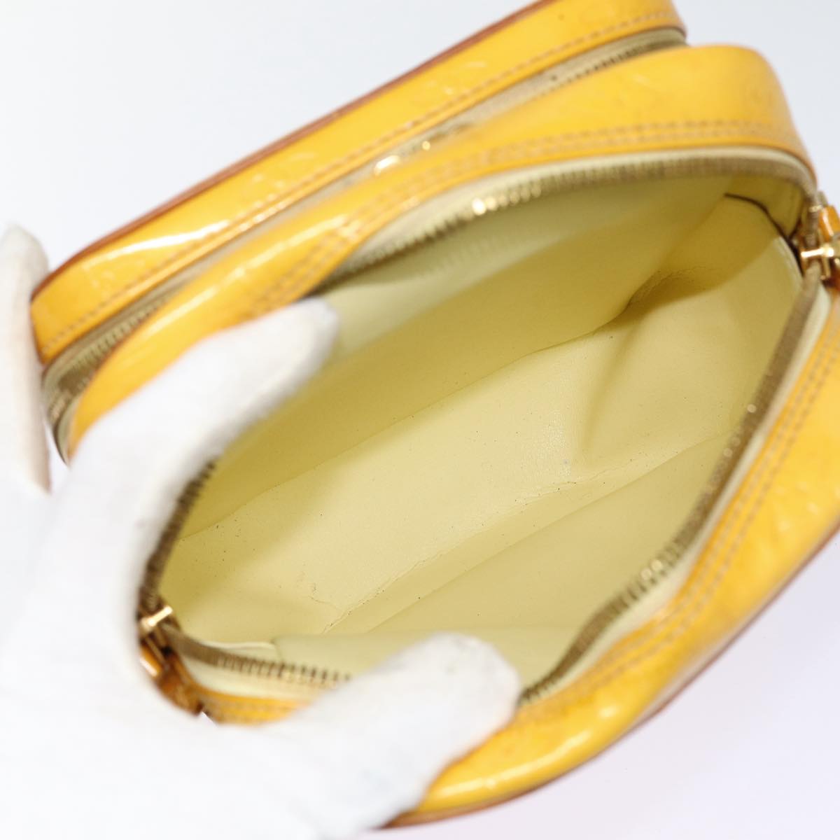 LOUIS VUITTON Monogram Vernis Wooster Shoulder Bag Yellow M91075 LV 85174