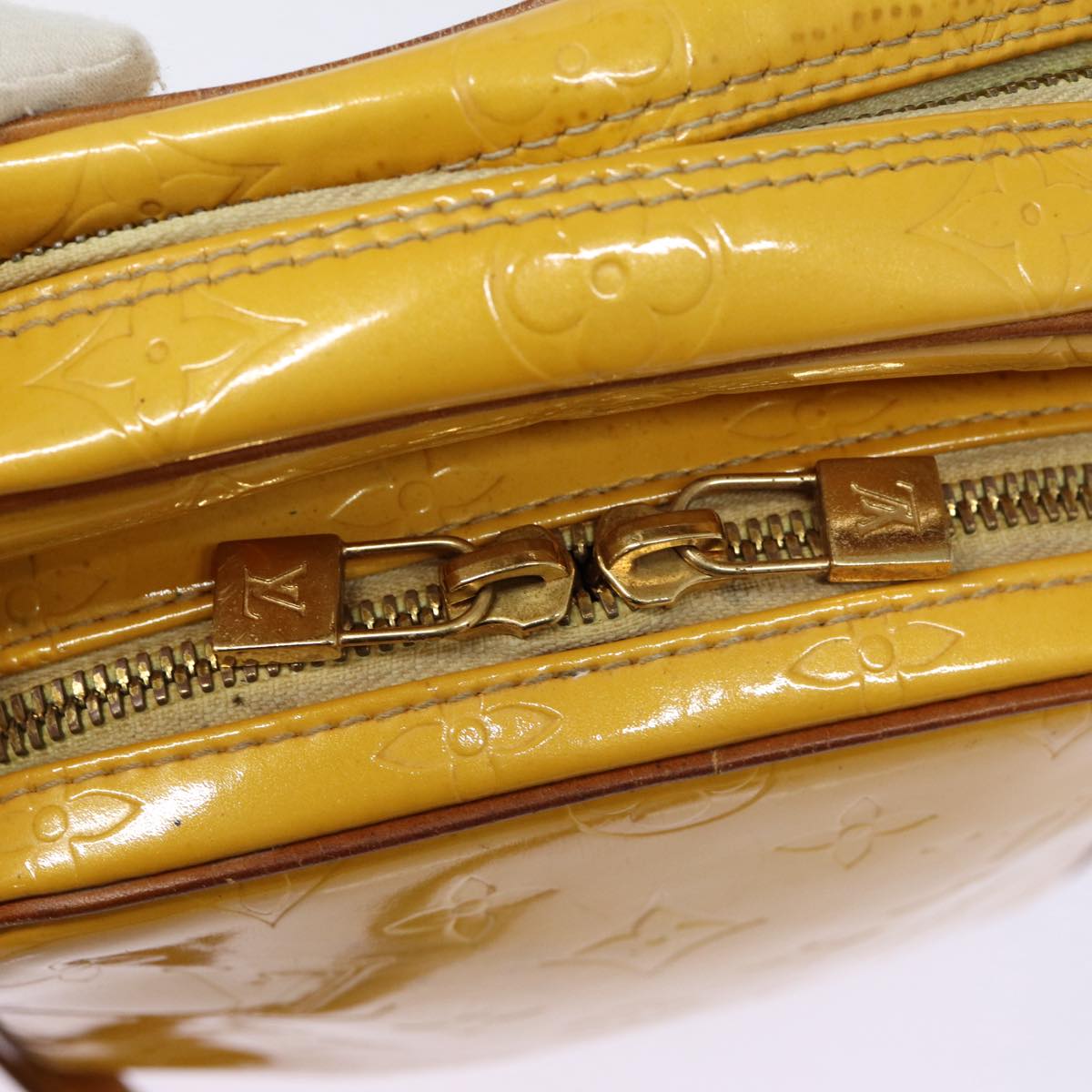 LOUIS VUITTON Monogram Vernis Wooster Shoulder Bag Yellow M91075 LV 85174