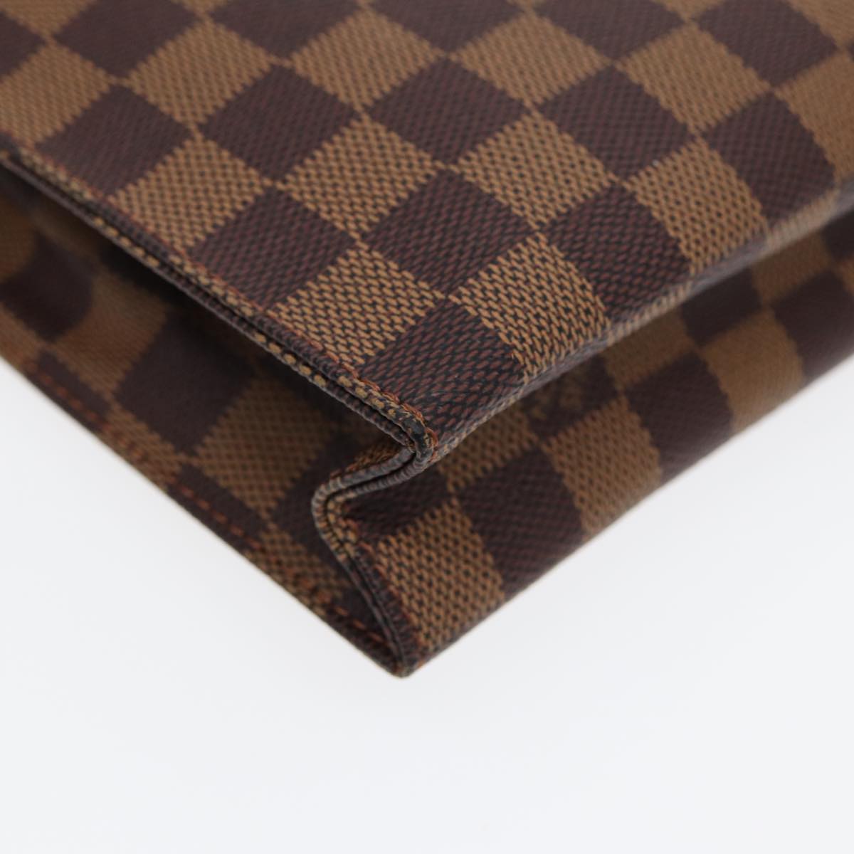 LOUIS VUITTON Damier Ebene Poche Toilette 26 Pouch N47543 LV 85210