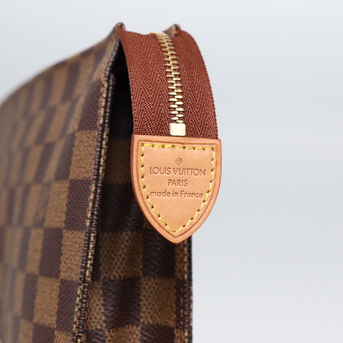 LOUIS VUITTON Damier Ebene Poche Toilette 26 Pouch N47543 LV 85210