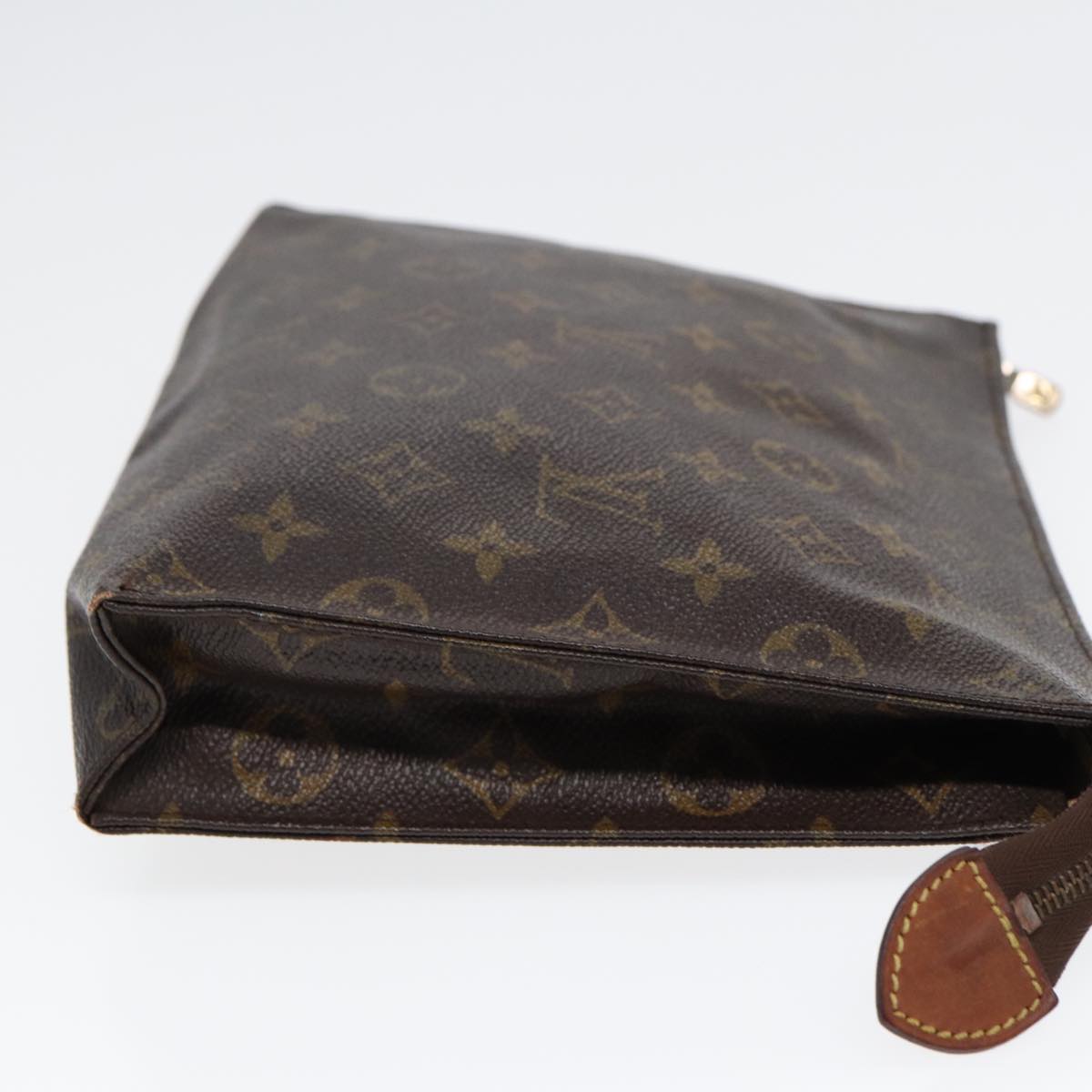 LOUIS VUITTON Monogram Poche Toilette 26 Pouch M47542 LV 85213