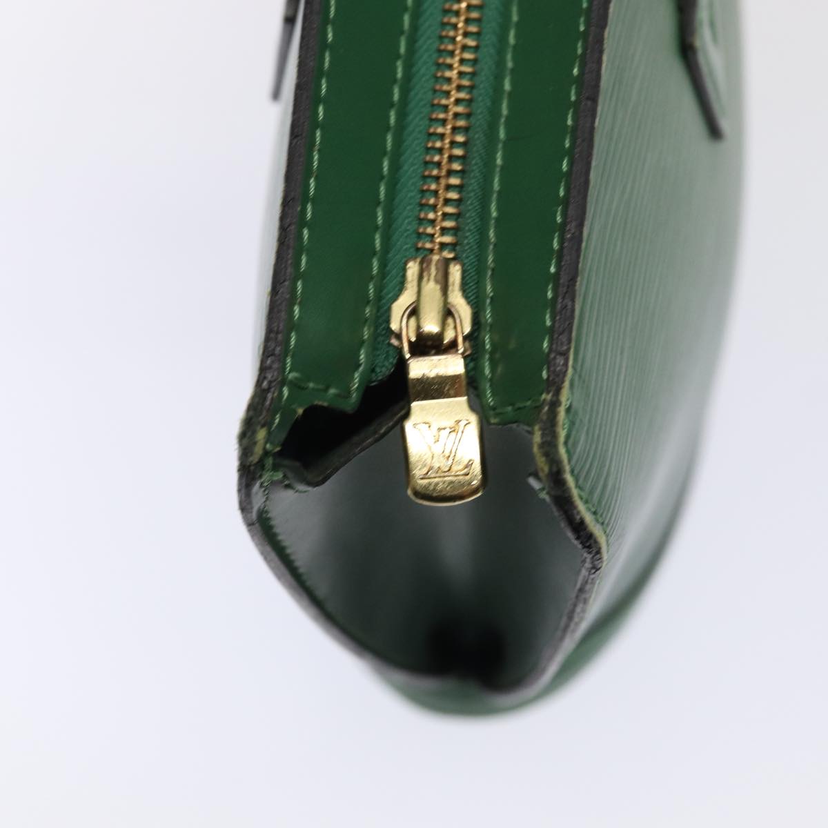 LOUIS VUITTON Epi Saint Jacques Hand Bag Green M52274 LV 85256