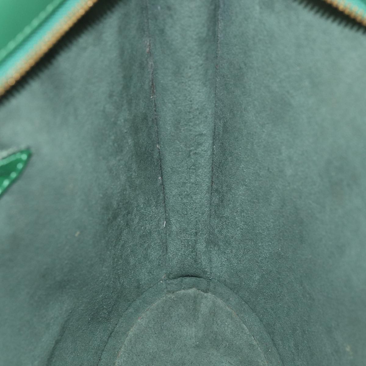 LOUIS VUITTON Epi Saint Jacques Hand Bag Green M52274 LV 85256