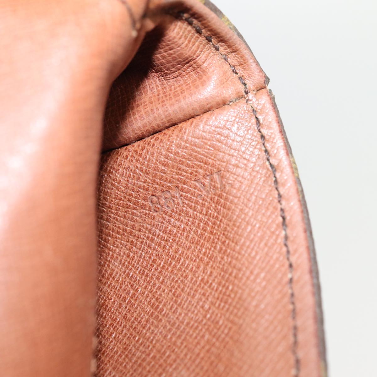 LOUIS VUITTON Monogram Chantilly MM Shoulder Bag M51233 LV 85310