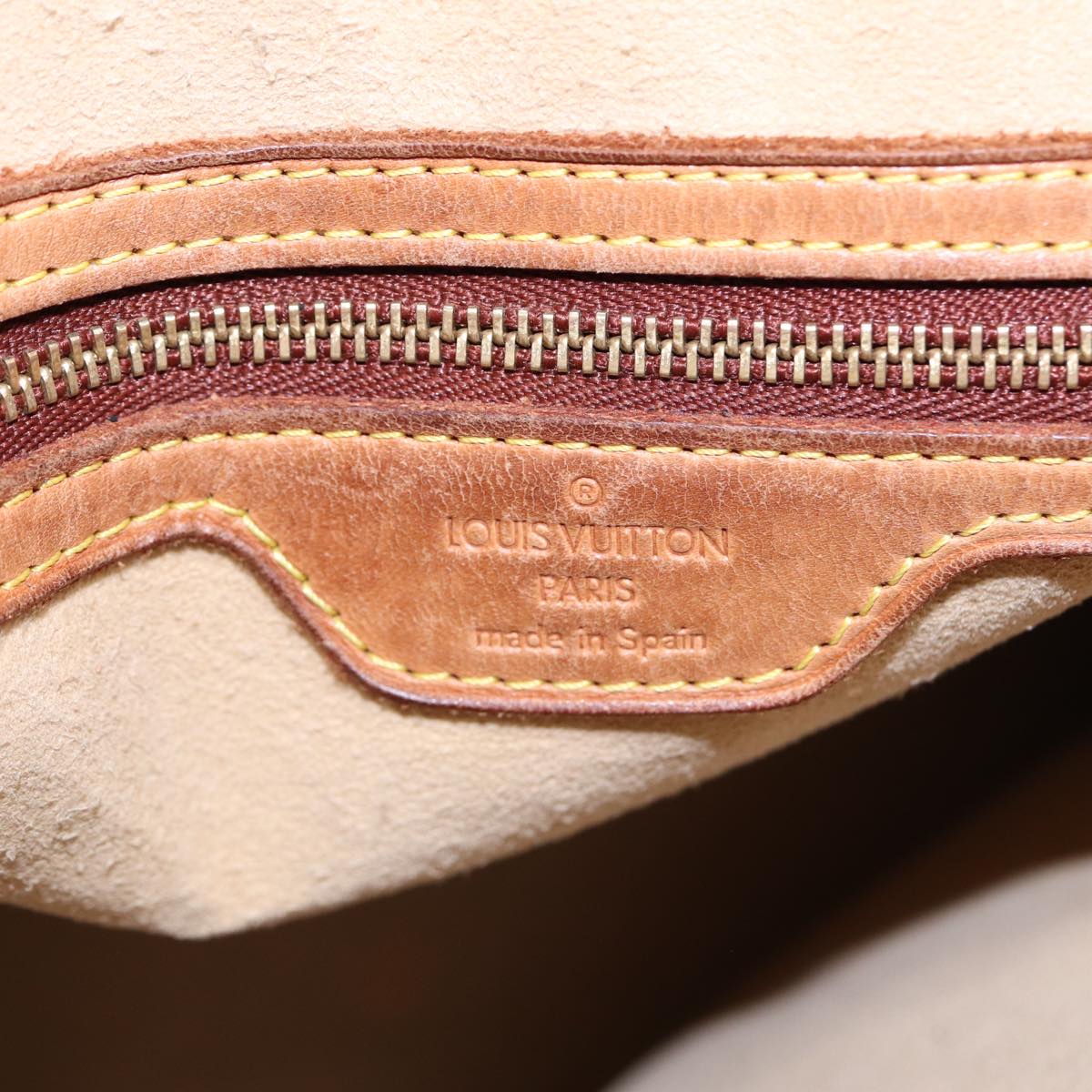 LOUIS VUITTON Monogram Looping GM Shoulder Bag M51145 LV 85359
