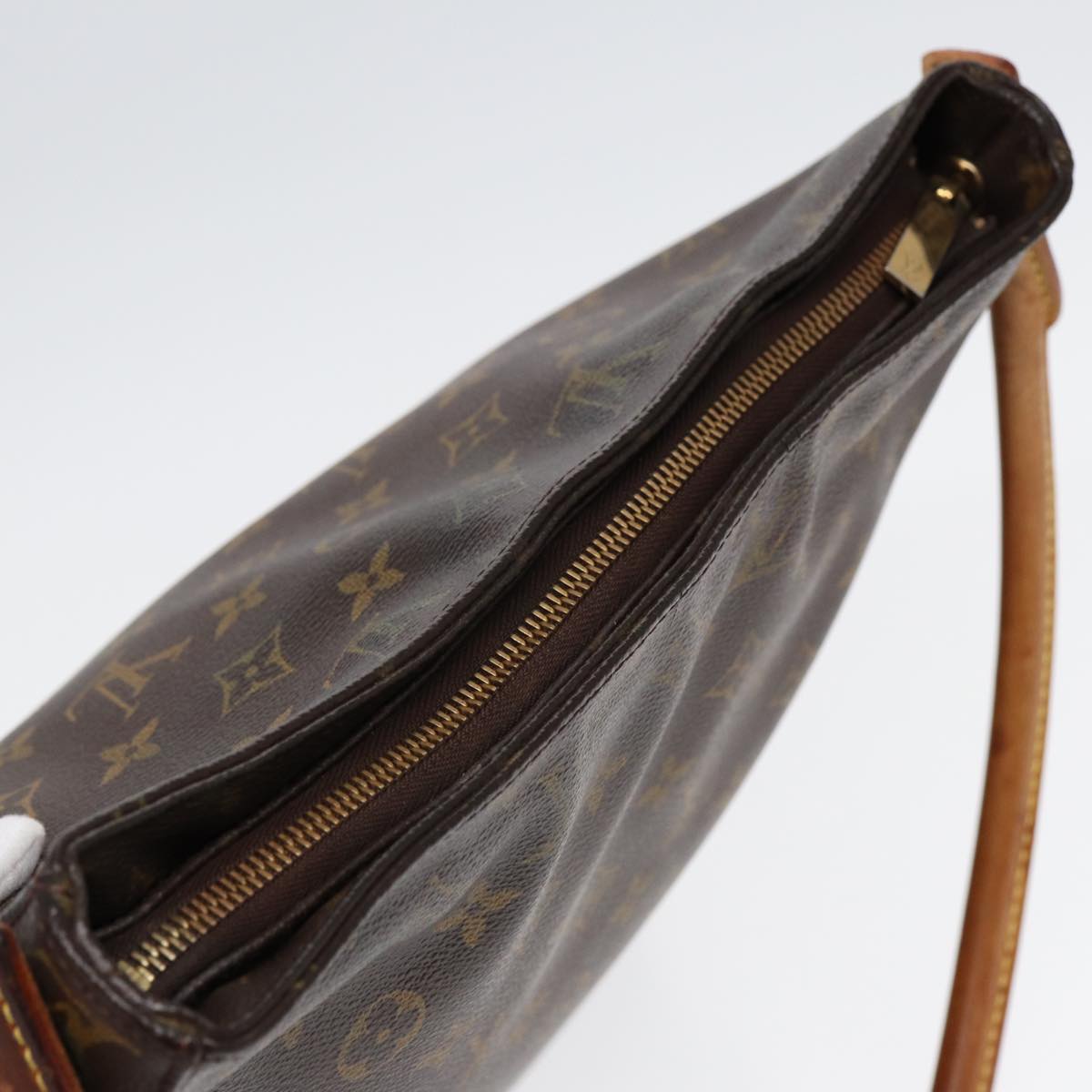 LOUIS VUITTON Monogram Looping GM Shoulder Bag M51145 LV 85359