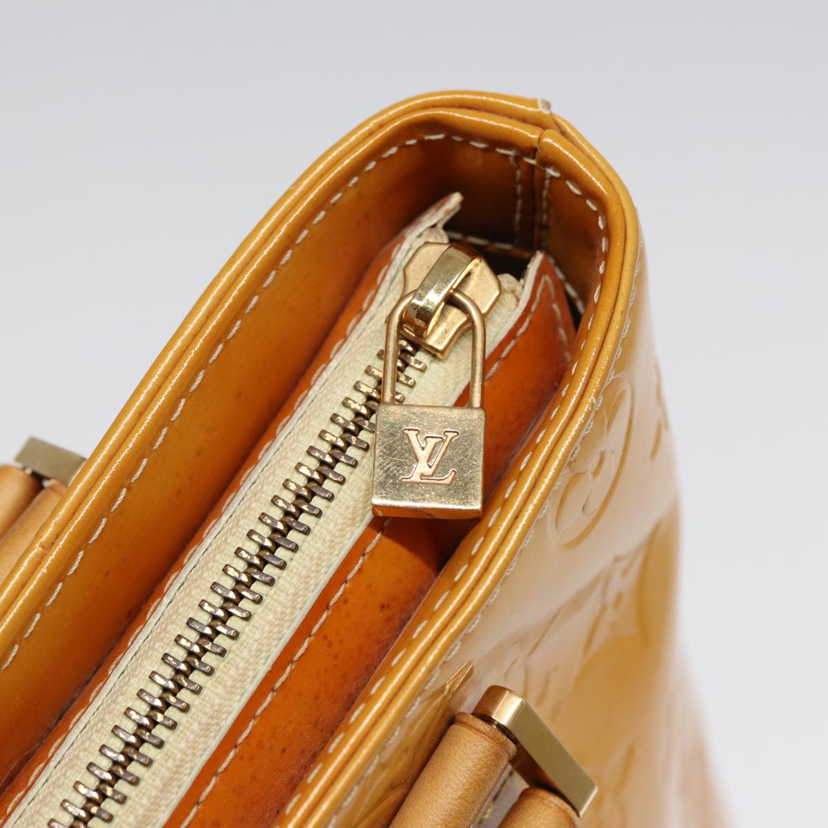 LOUIS VUITTON Monogram Vernis Houston Hand Bag Lime Yellow M91055 LV 85402