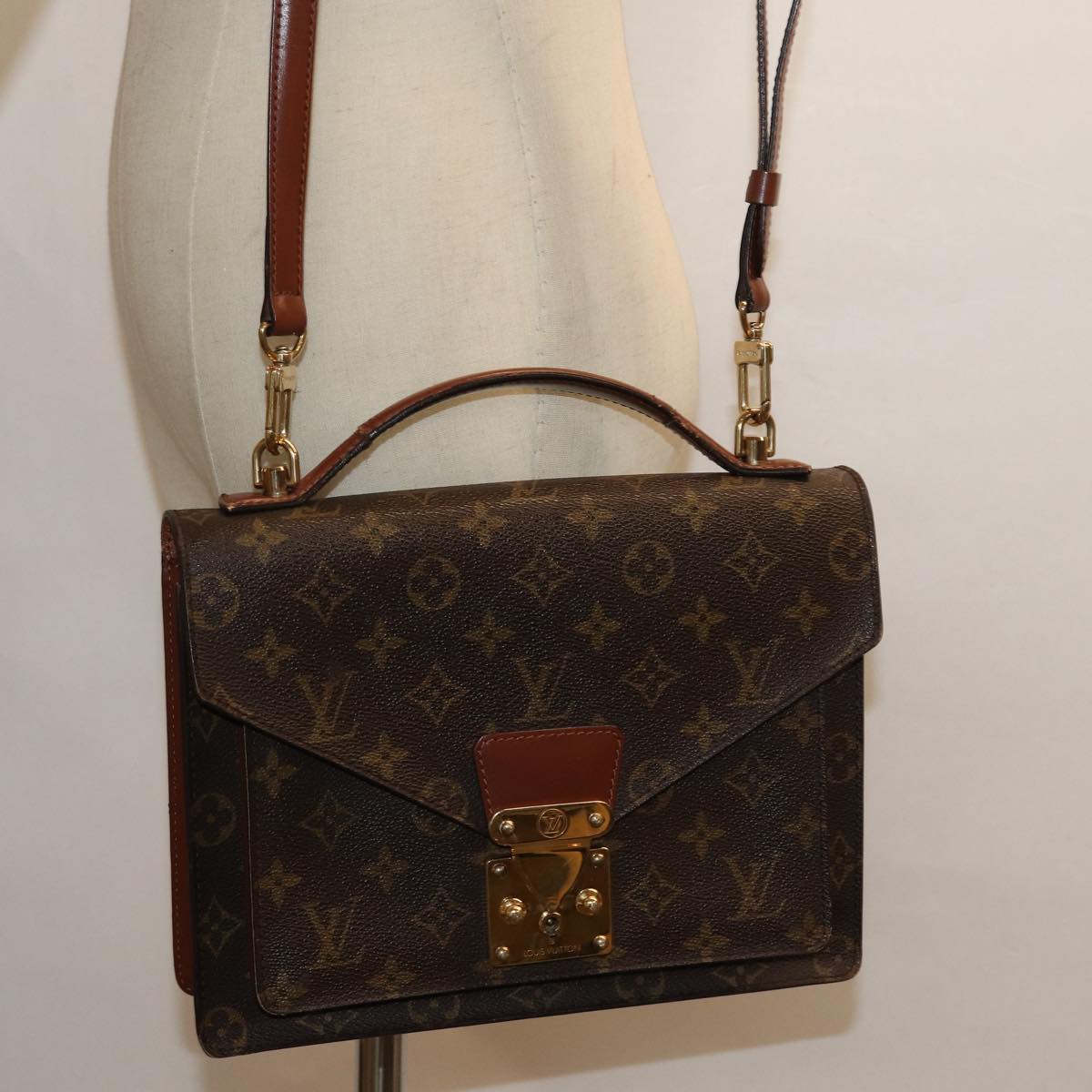 LOUIS VUITTON Monogram Monceau 26 Shoulder Bag M51187 LV 85427