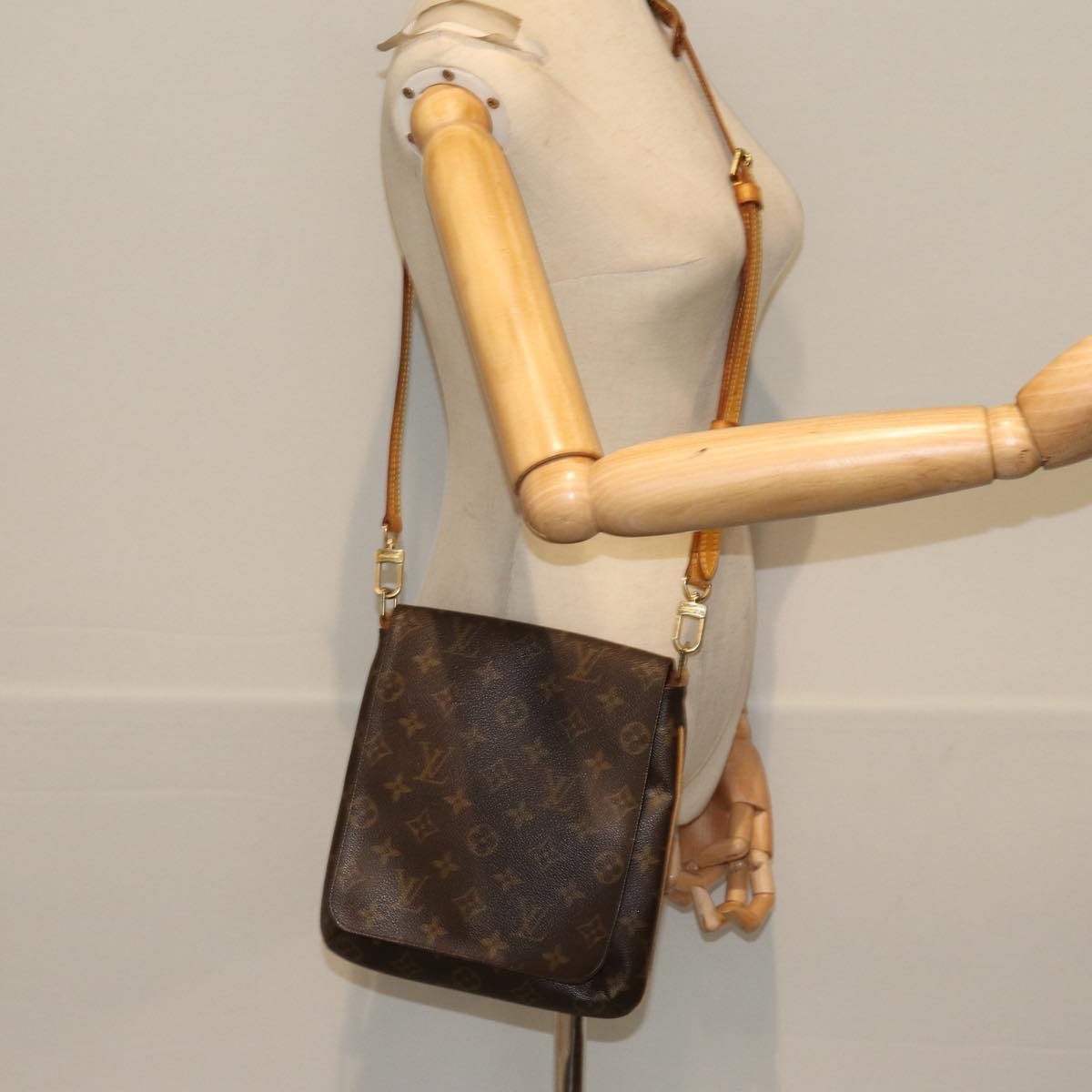LOUIS VUITTON Monogram Musette Salsa Short Shoulder Bag M51258 LV 85565