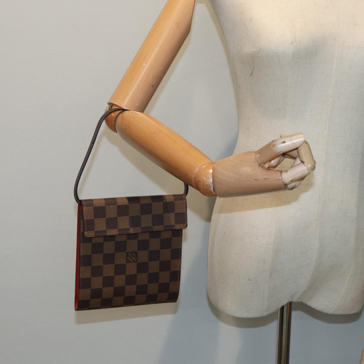 LOUIS VUITTON Damier Ebene CD Case LV 85648