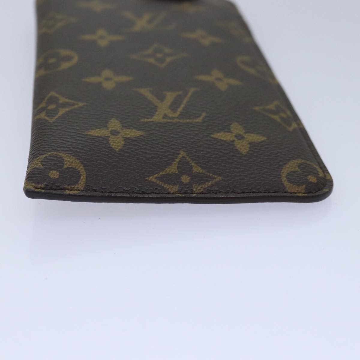 LOUIS VUITTON Monogram Etui Lunette MM Glasses Case M66544 LV 85670