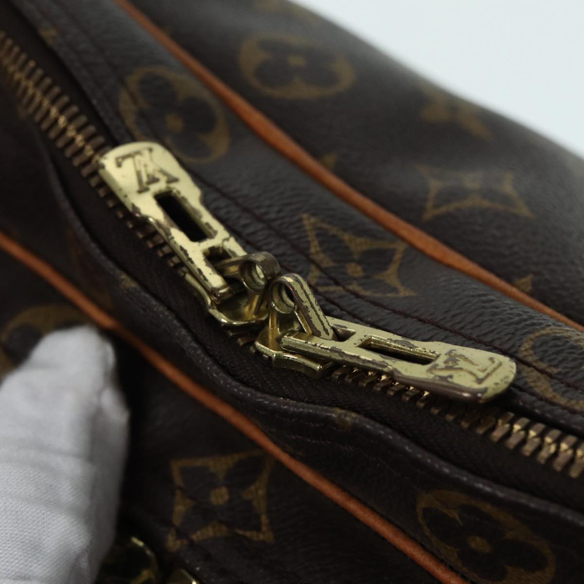 LOUIS VUITTON Monogram Reporter GM Shoulder Bag M45252 LV 85673