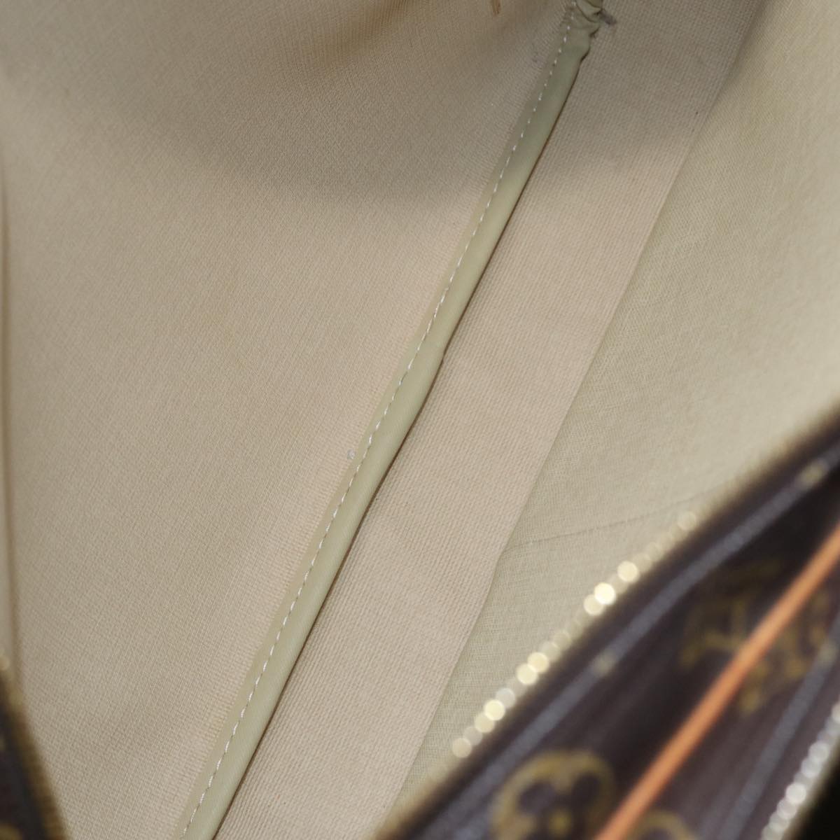 LOUIS VUITTON Monogram Reporter GM Shoulder Bag M45252 LV 85673