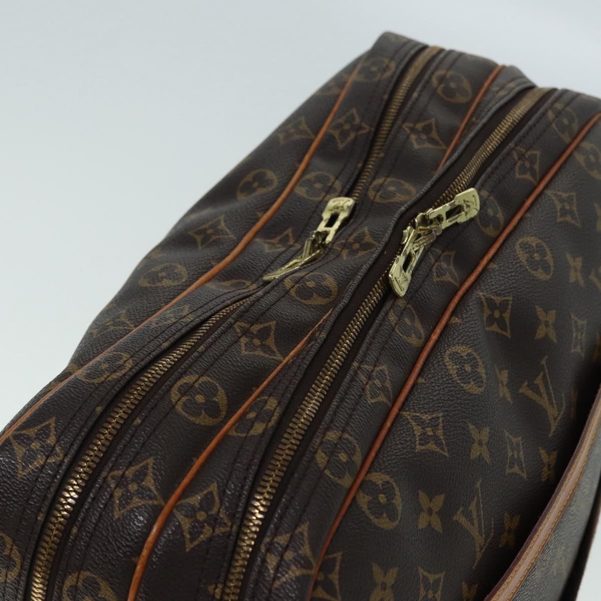 LOUIS VUITTON Monogram Reporter GM Shoulder Bag M45252 LV 85673