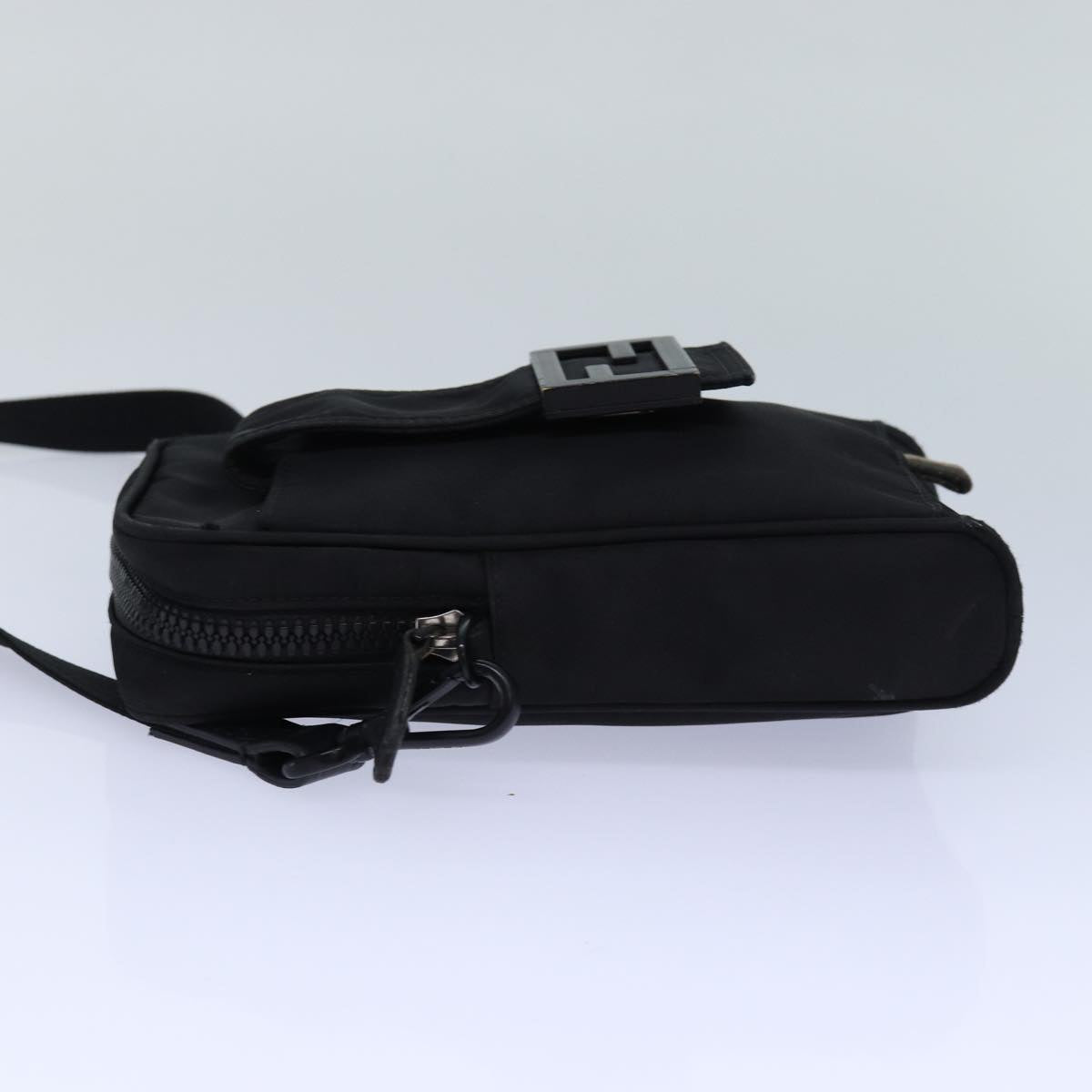 Luxury Fendi Shoulder Bag Nylon Black85694