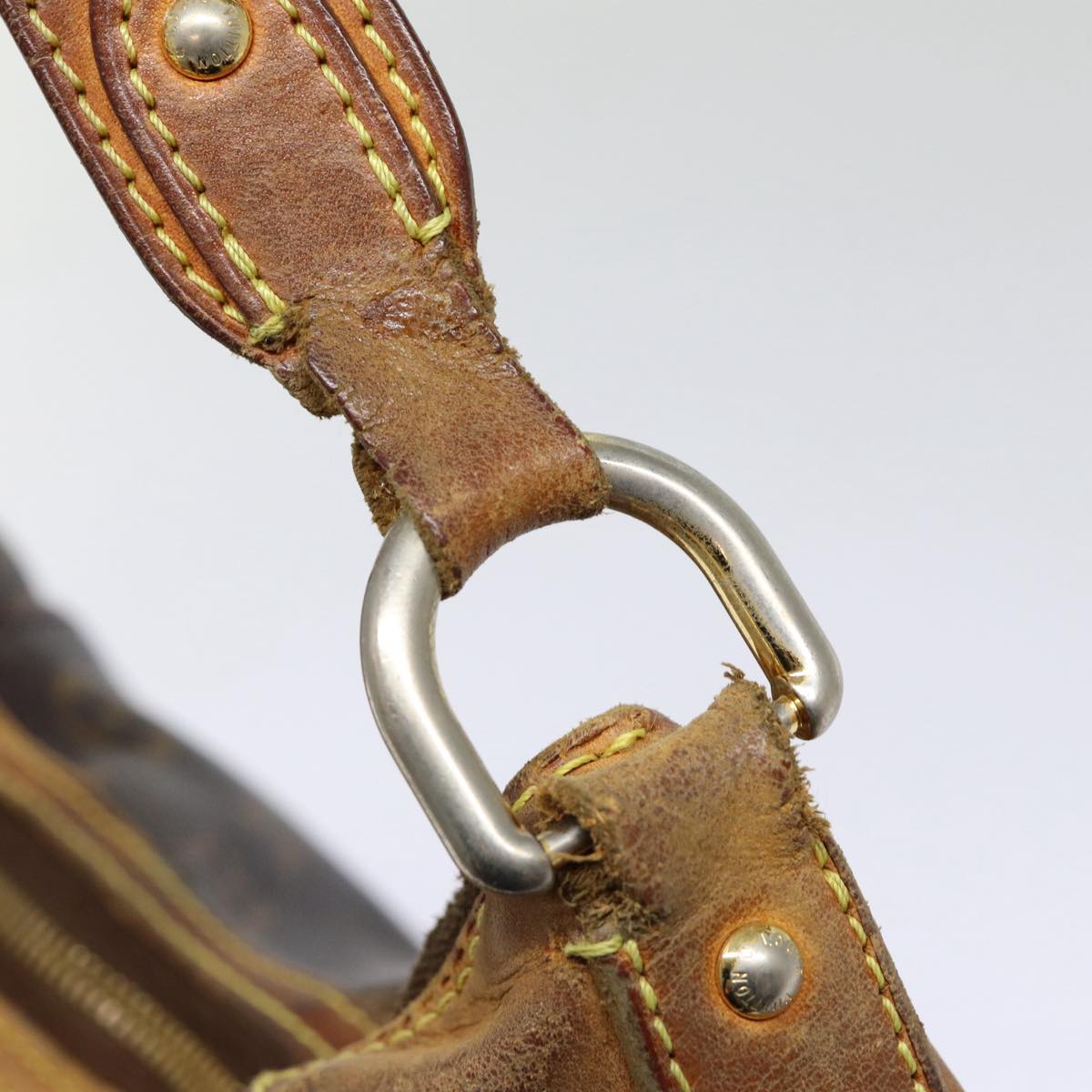 LOUIS VUITTON Monogram Thames GM Shoulder Bag M56383 LV 85732