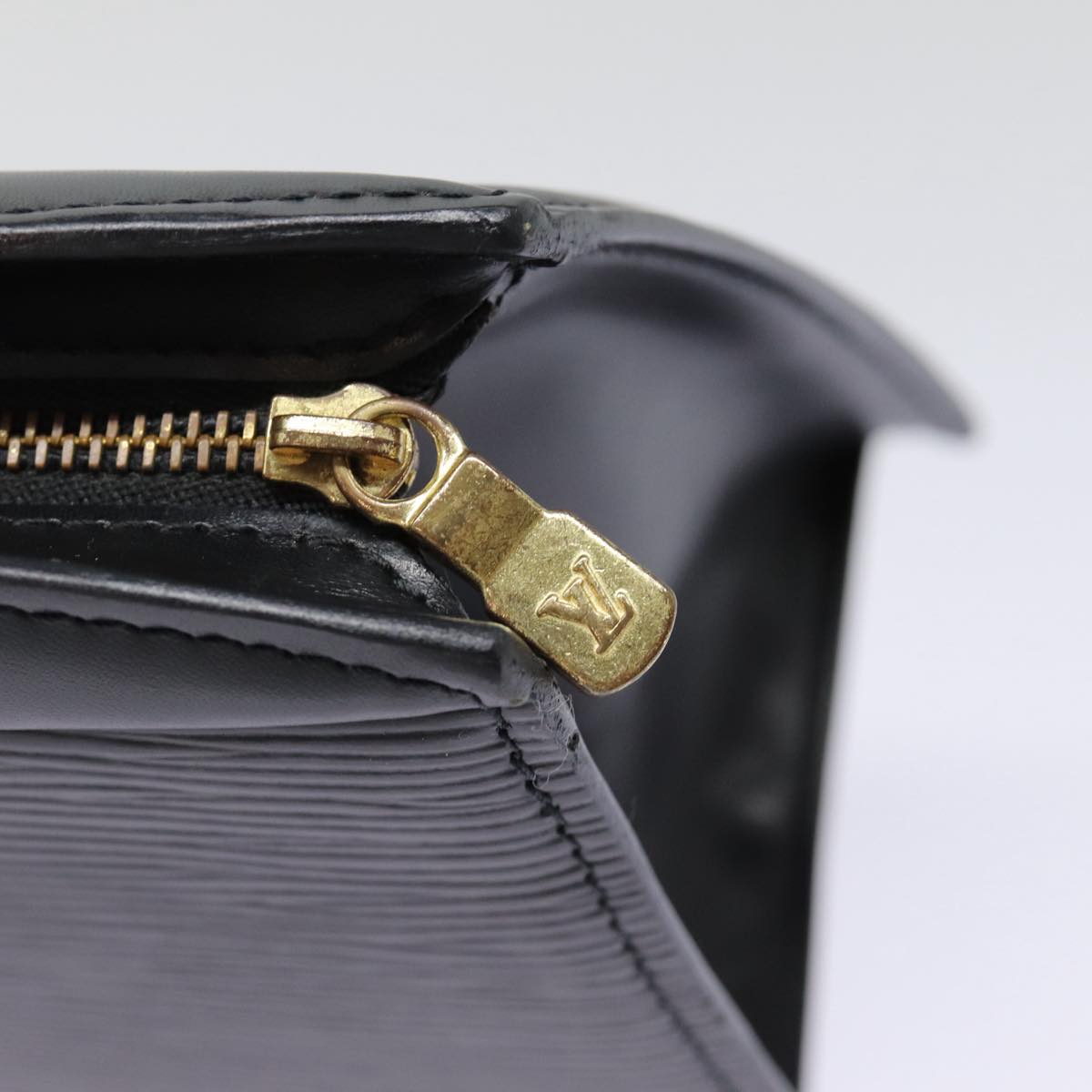 LOUIS VUITTON Epi Trousse Crete Pouch Black M48402 LV 85737